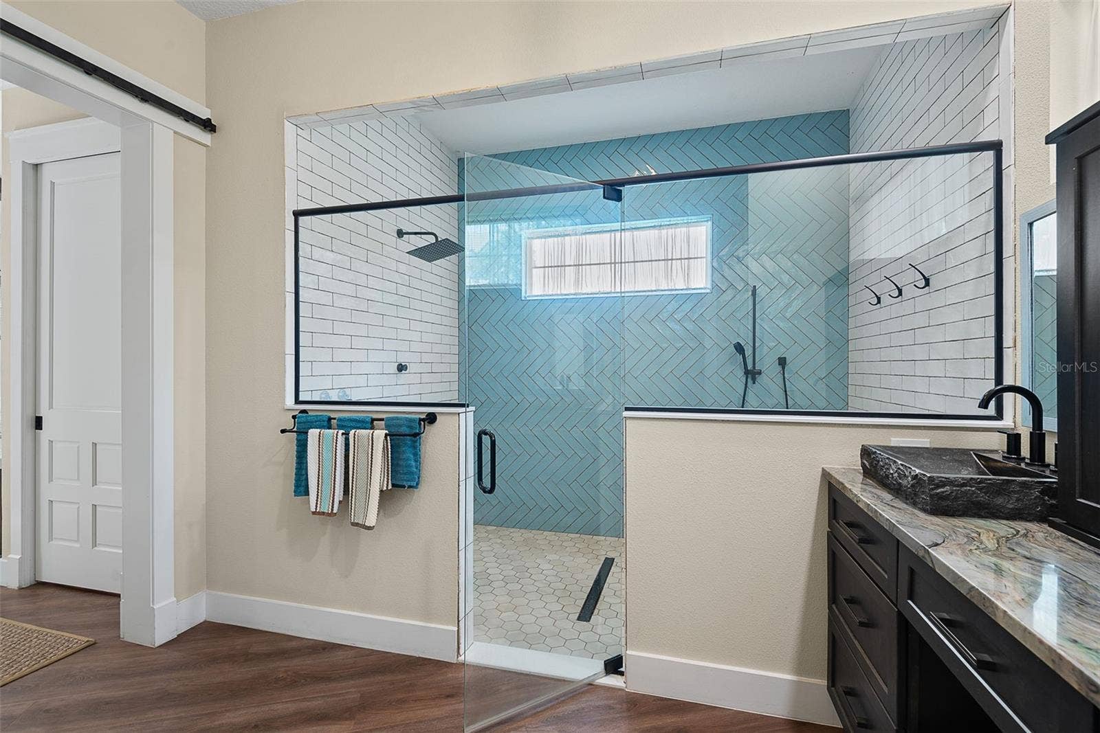 Owners Bath