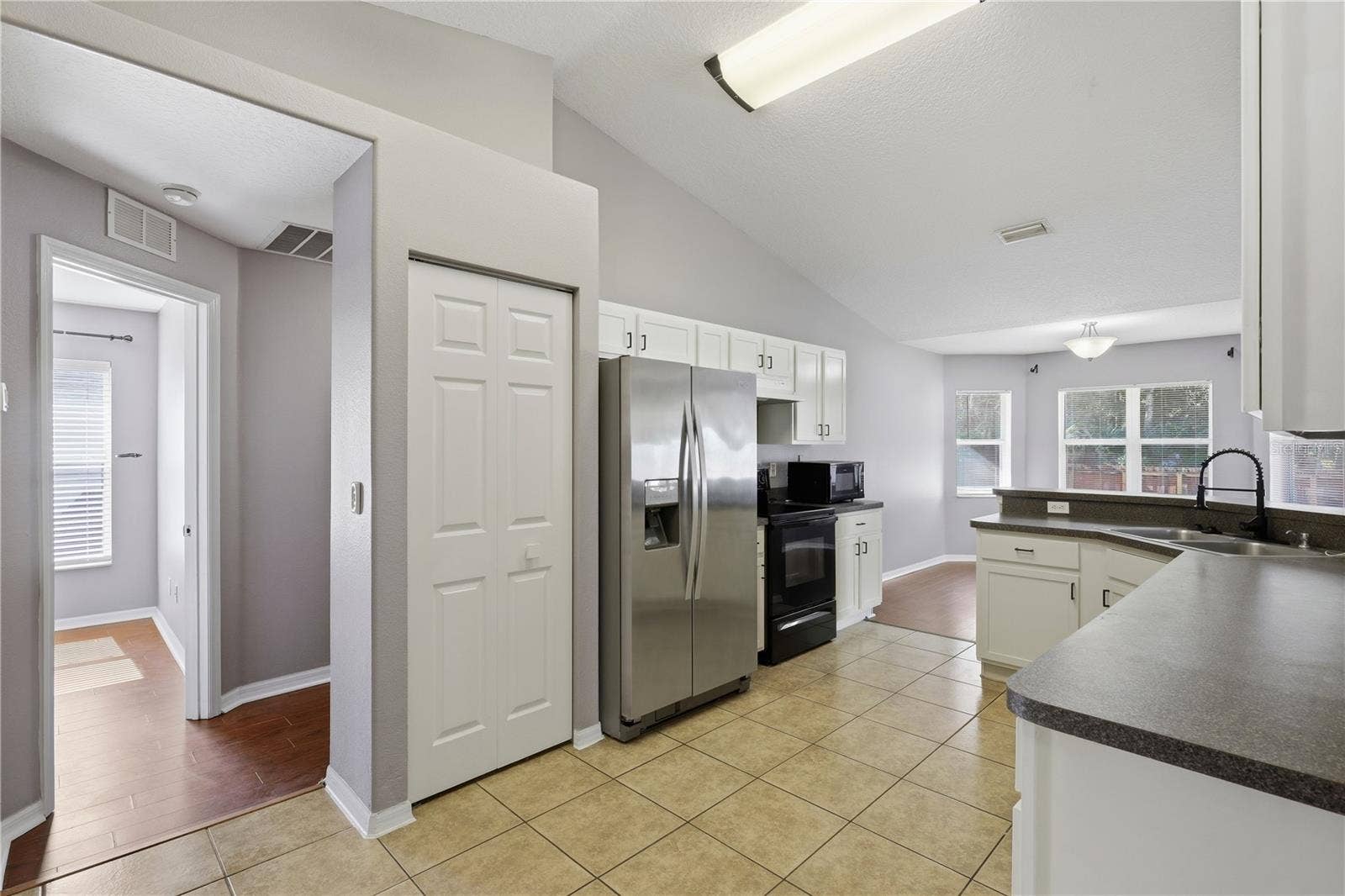 90 ZEPHYR LILY TRAIL, Palm Coast, FL 32164 90 ZEPHYR LILY TRAIL, Palm Coast, FL 32164