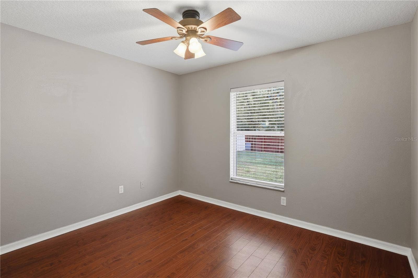 90 ZEPHYR LILY TRAIL, Palm Coast, FL 32164 90 ZEPHYR LILY TRAIL, Palm Coast, FL 32164