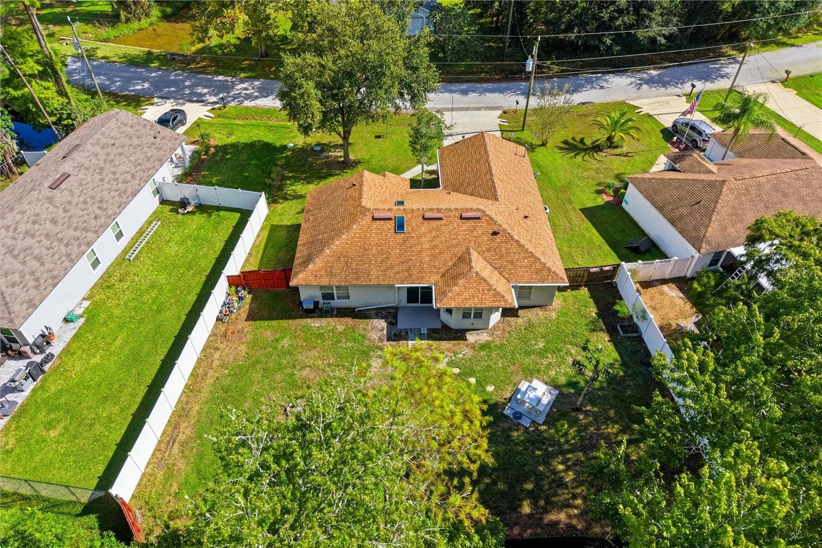 90 ZEPHYR LILY TRAIL, Palm Coast, FL 32164 90 ZEPHYR LILY TRAIL, Palm Coast, FL 32164