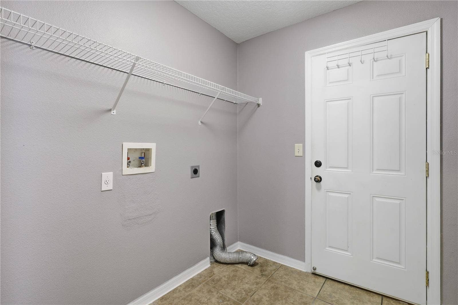 90 ZEPHYR LILY TRAIL, Palm Coast, FL 32164 90 ZEPHYR LILY TRAIL, Palm Coast, FL 32164