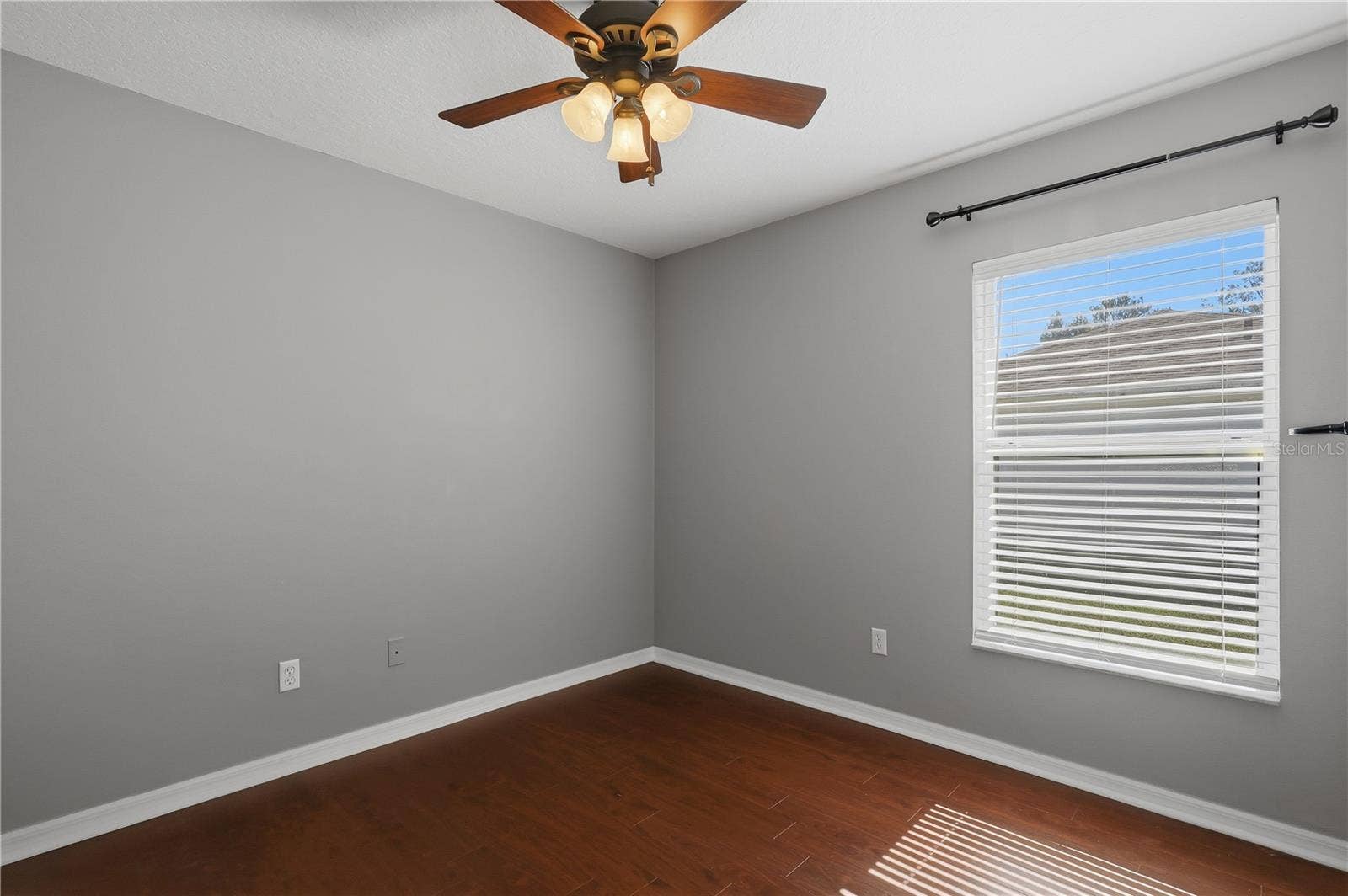 90 ZEPHYR LILY TRAIL, Palm Coast, FL 32164 90 ZEPHYR LILY TRAIL, Palm Coast, FL 32164