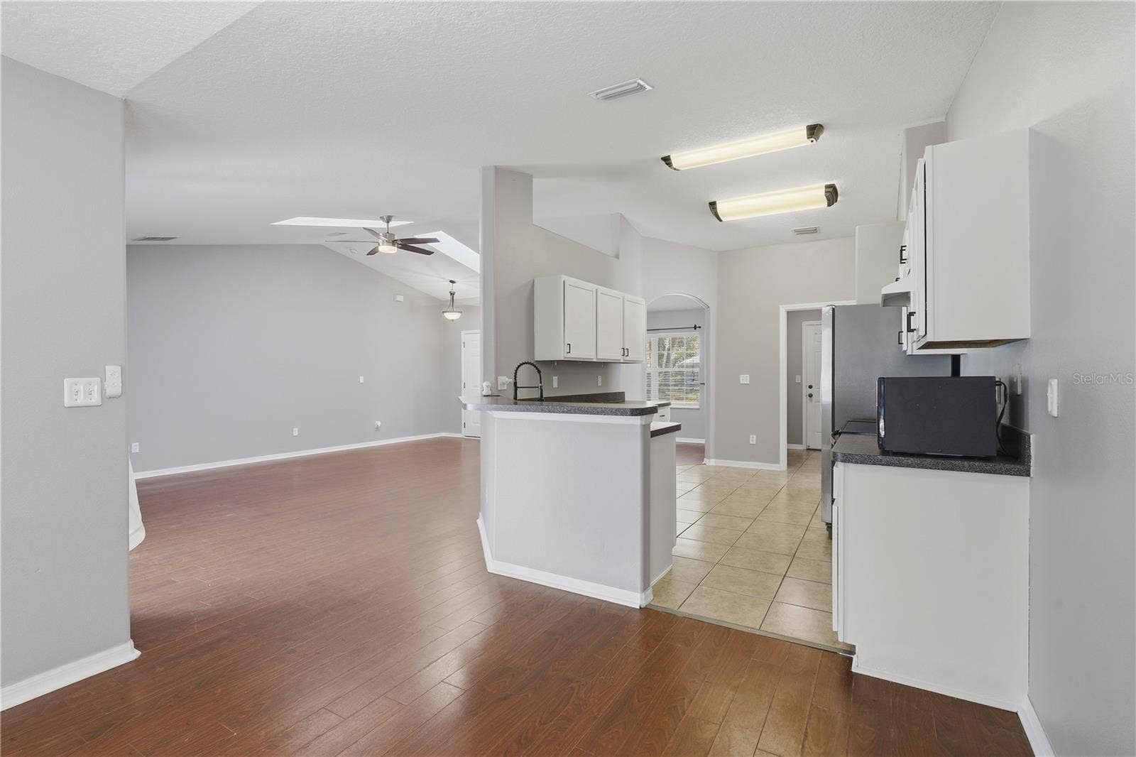 90 ZEPHYR LILY TRAIL, Palm Coast, FL 32164 90 ZEPHYR LILY TRAIL, Palm Coast, FL 32164