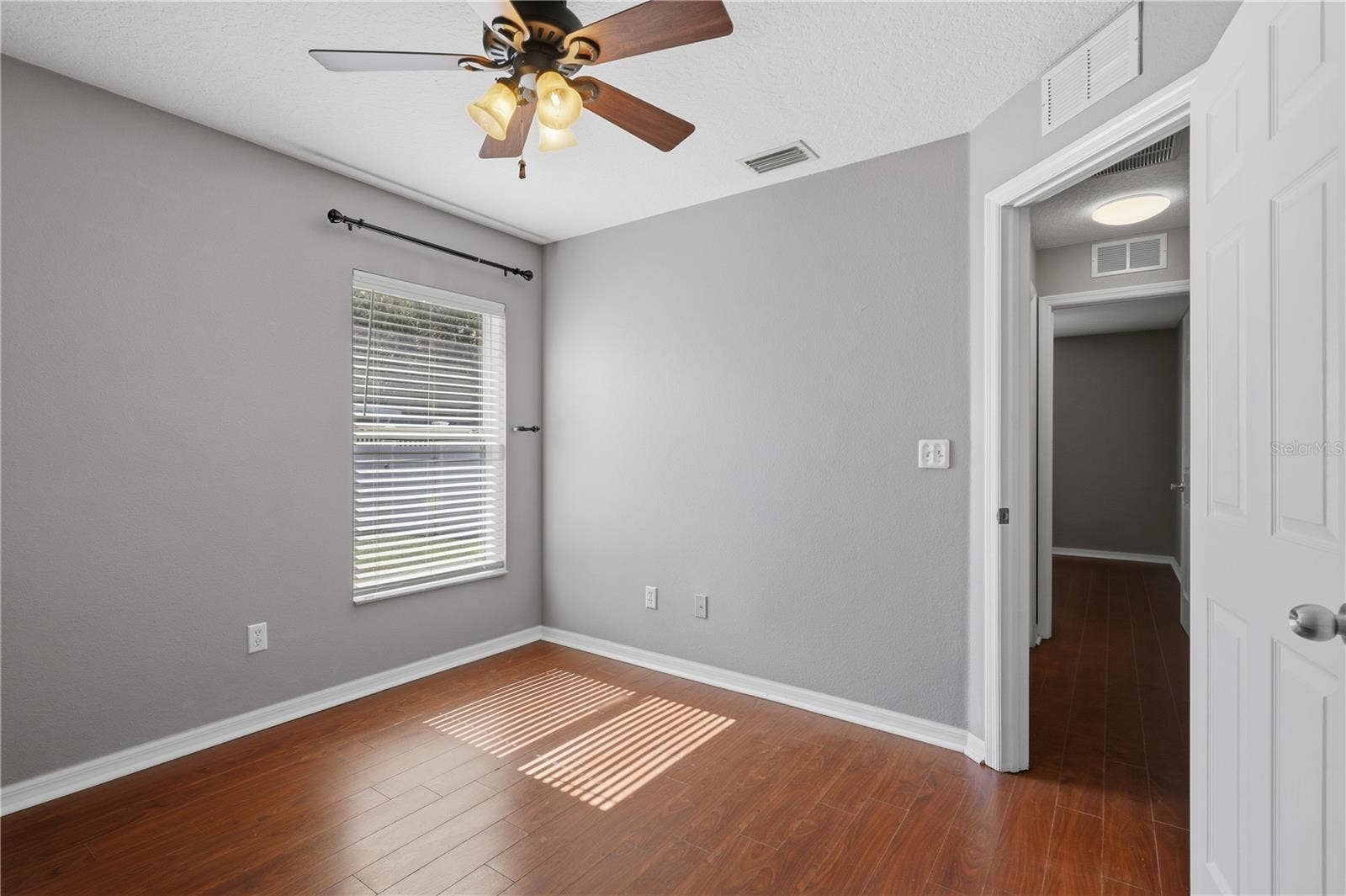 90 ZEPHYR LILY TRAIL, Palm Coast, FL 32164 90 ZEPHYR LILY TRAIL, Palm Coast, FL 32164