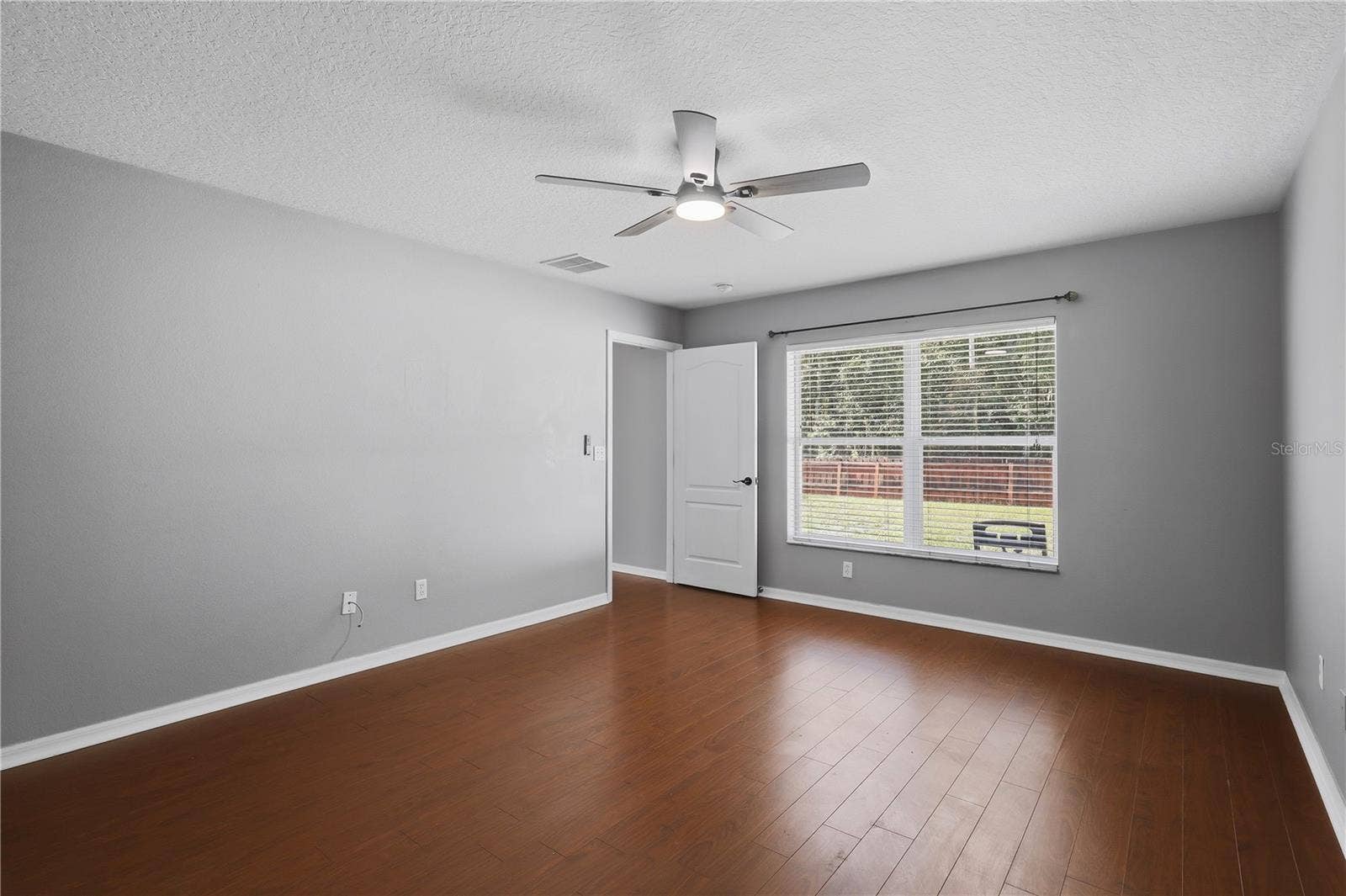 90 ZEPHYR LILY TRAIL, Palm Coast, FL 32164 90 ZEPHYR LILY TRAIL, Palm Coast, FL 32164