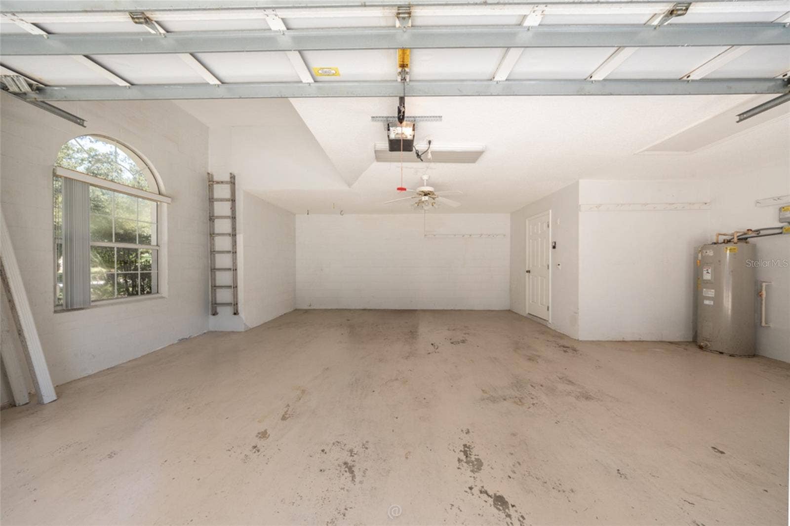 3755 CARRICK DRIVE, Ormond Beach, FL 32174 3755 CARRICK DRIVE, Ormond Beach, FL 32174