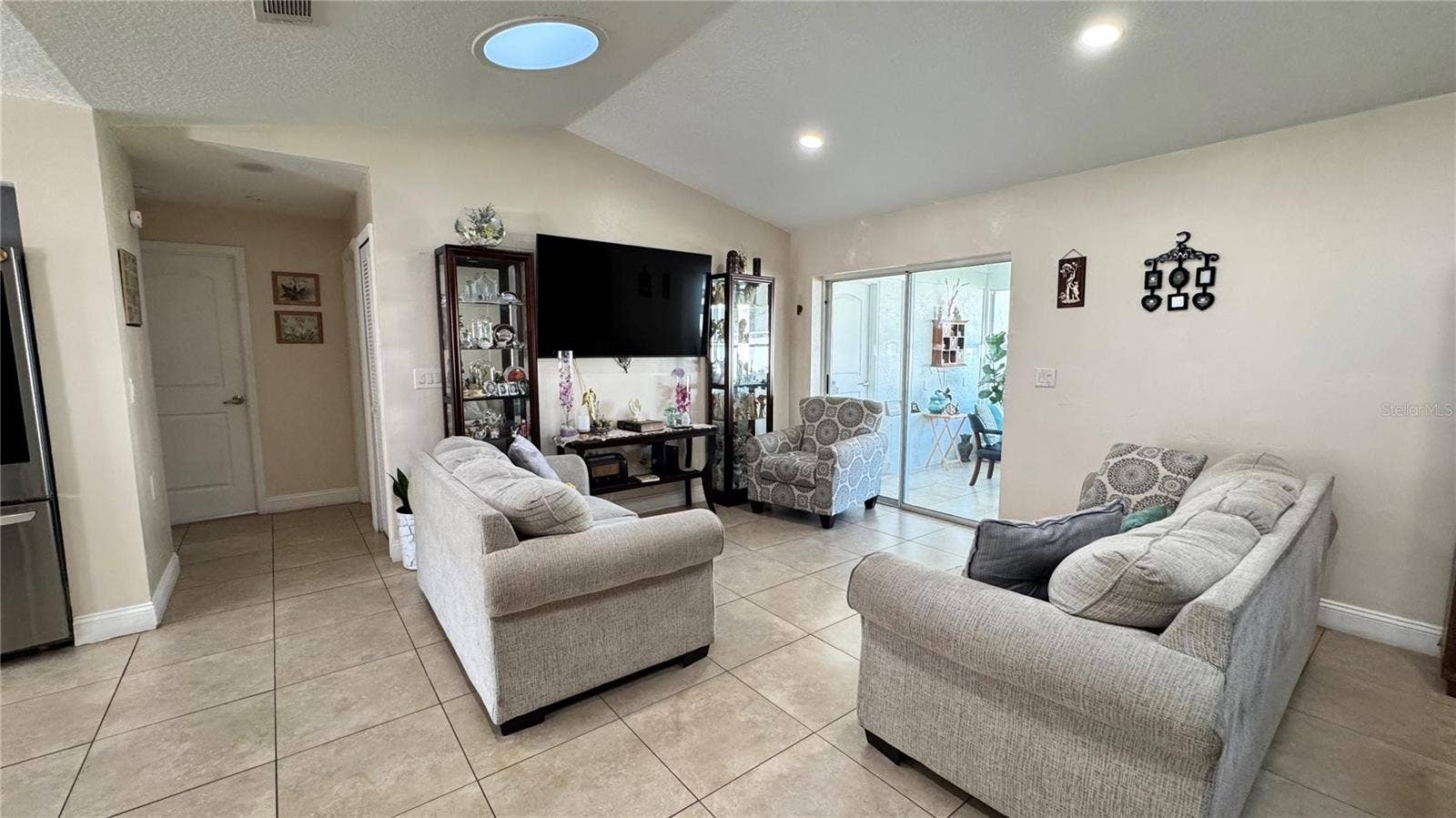 8 WHIPPOORWILL DRIVE, Palm Coast, FL 32164 8 WHIPPOORWILL DRIVE, Palm Coast, FL 32164
