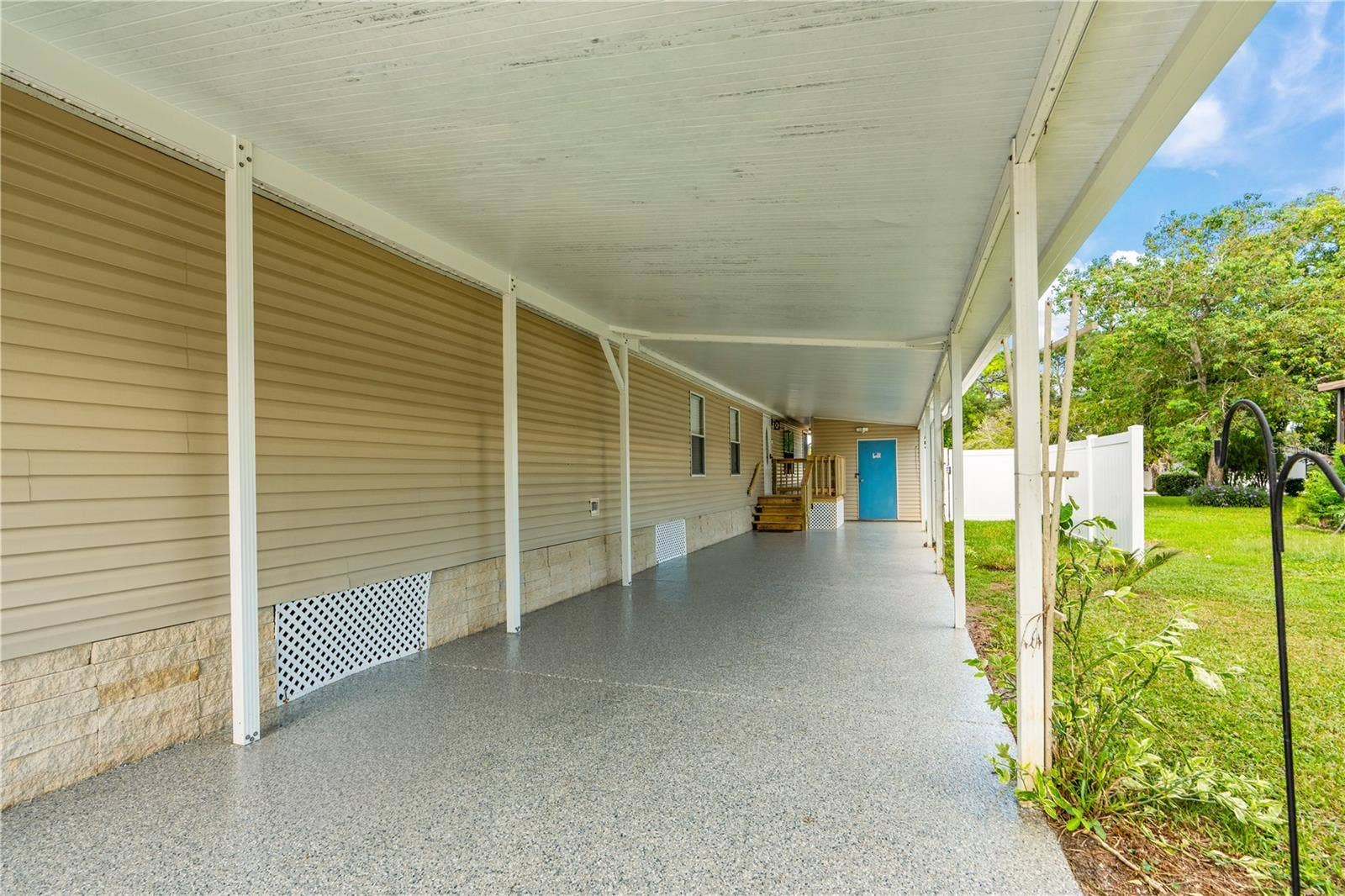 721 DOVE AVENUE, Port Orange, FL 32129 721 DOVE AVENUE, Port Orange, FL 32129