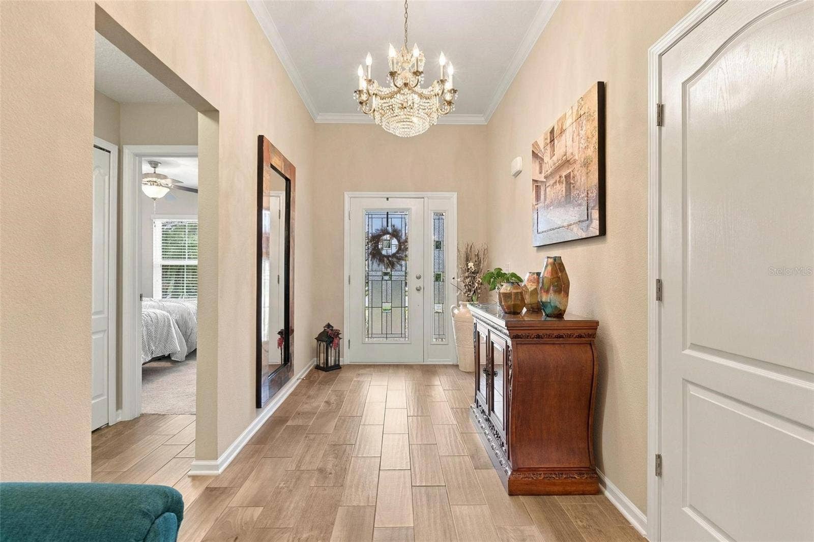 8 COUNTRY CLUB HARBOR CIRCLE, Palm Coast, FL 32137 Entry hall