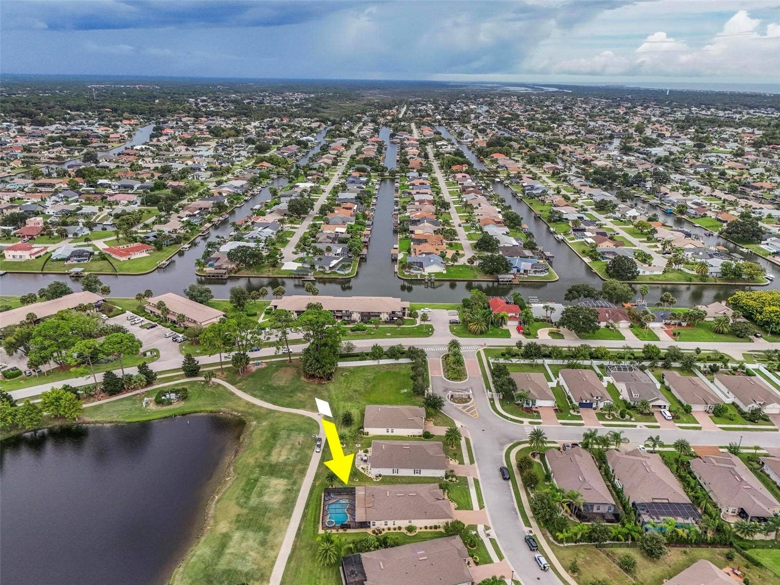 8 COUNTRY CLUB HARBOR CIRCLE, Palm Coast, FL 32137 8 COUNTRY CLUB HARBOR CIRCLE, Palm Coast, FL 32137