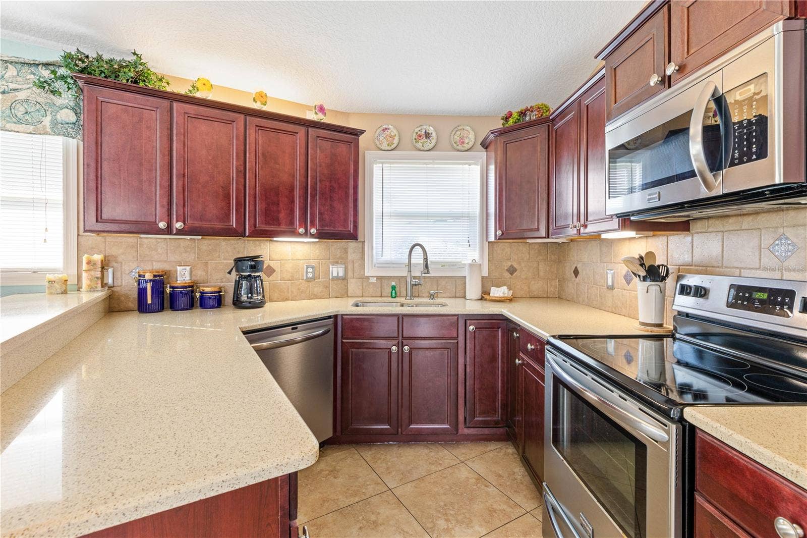 7 MAHOE DRIVE S, Palm Coast, FL 32137 7 MAHOE DRIVE S, Palm Coast, FL 32137