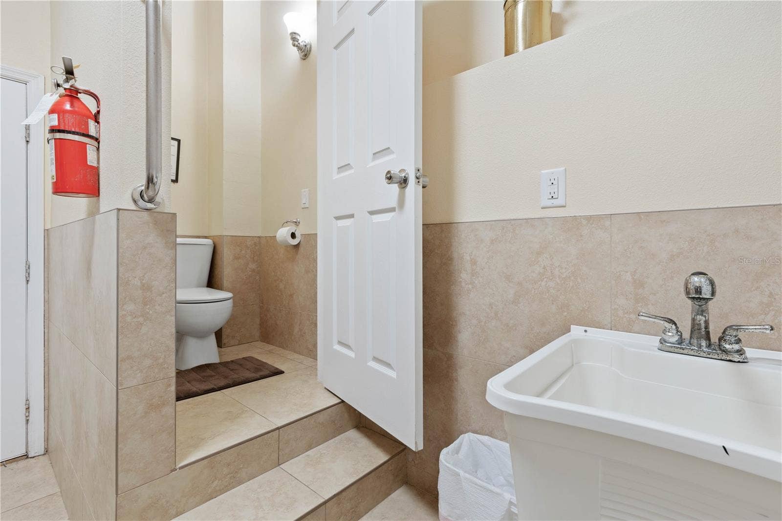7 MAHOE DRIVE S, Palm Coast, FL 32137 7 MAHOE DRIVE S, Palm Coast, FL 32137
