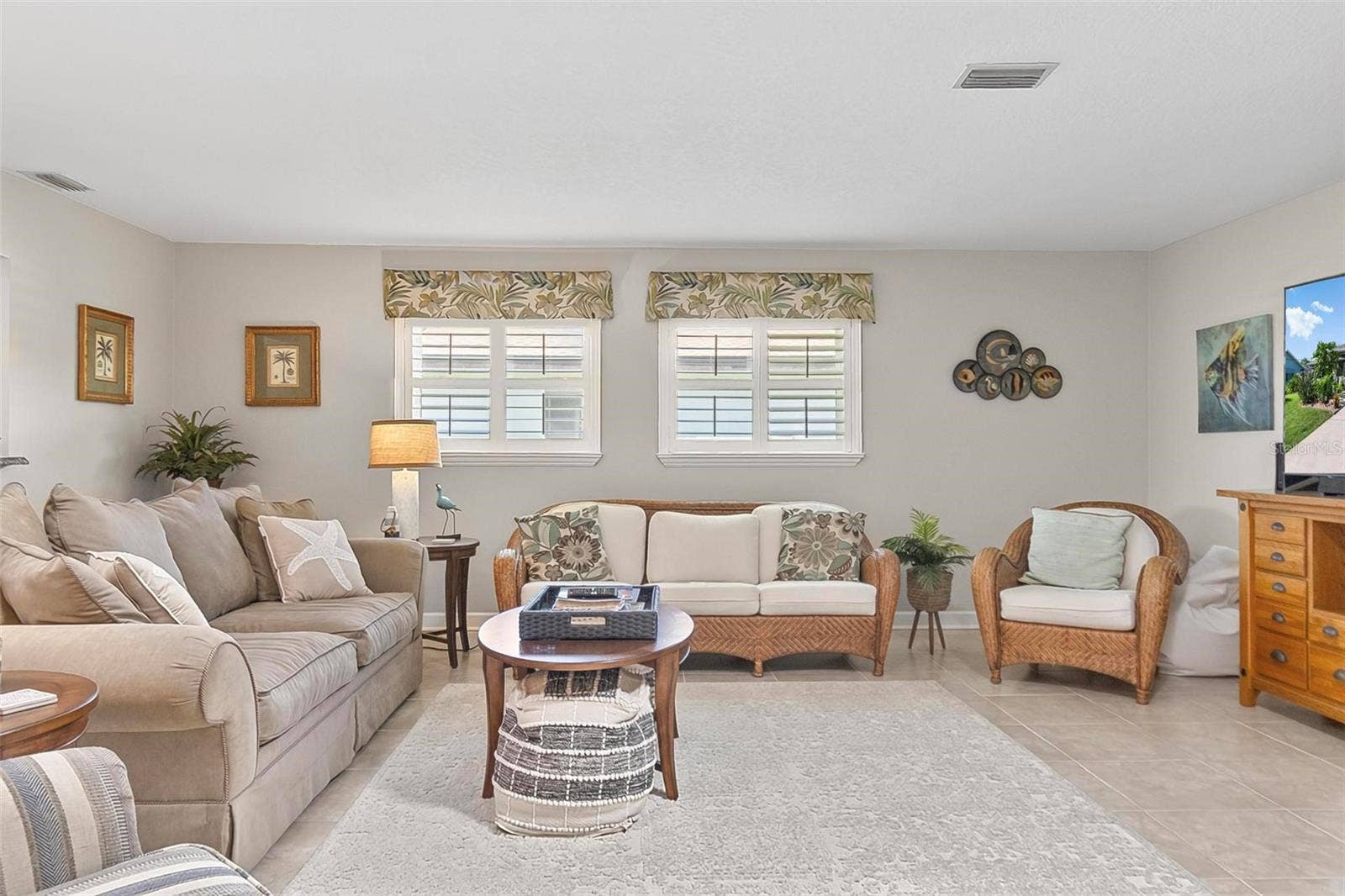 8 FLEMING COURT, Palm Coast, FL 32137 8 FLEMING COURT, Palm Coast, FL 32137