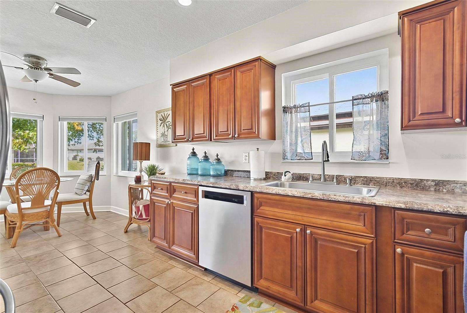 8 FLEMING COURT, Palm Coast, FL 32137 8 FLEMING COURT, Palm Coast, FL 32137