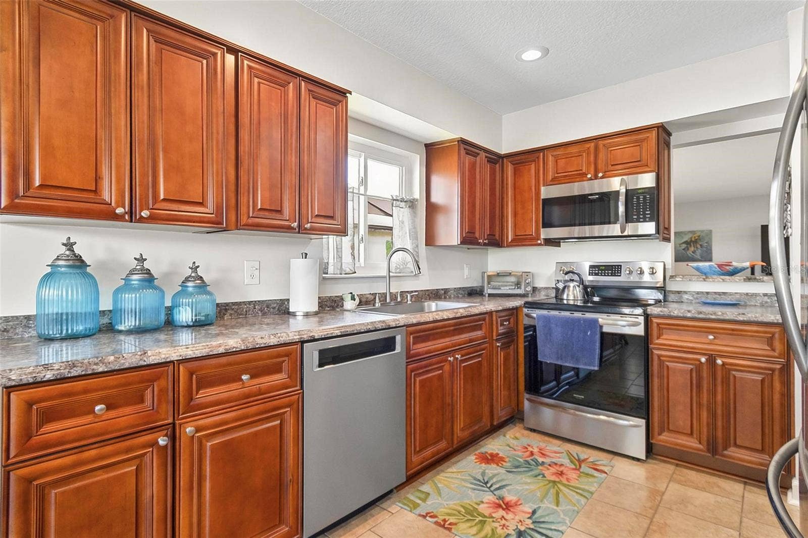 8 FLEMING COURT, Palm Coast, FL 32137 8 FLEMING COURT, Palm Coast, FL 32137