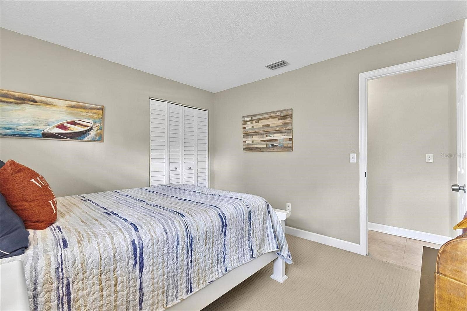 8 FLEMING COURT, Palm Coast, FL 32137 8 FLEMING COURT, Palm Coast, FL 32137