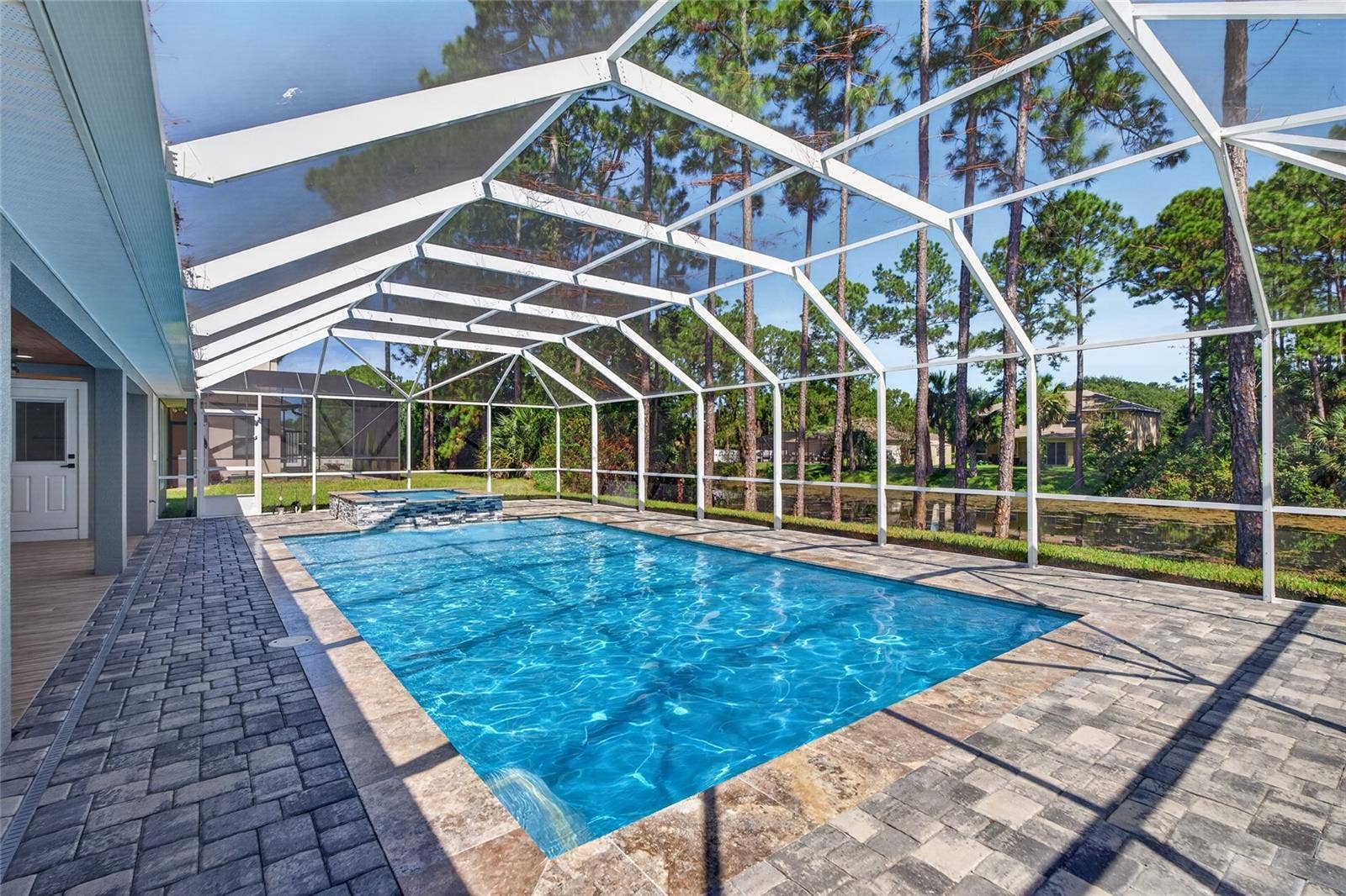 16 BUNKER HILL DRIVE, Palm Coast, FL 32137
