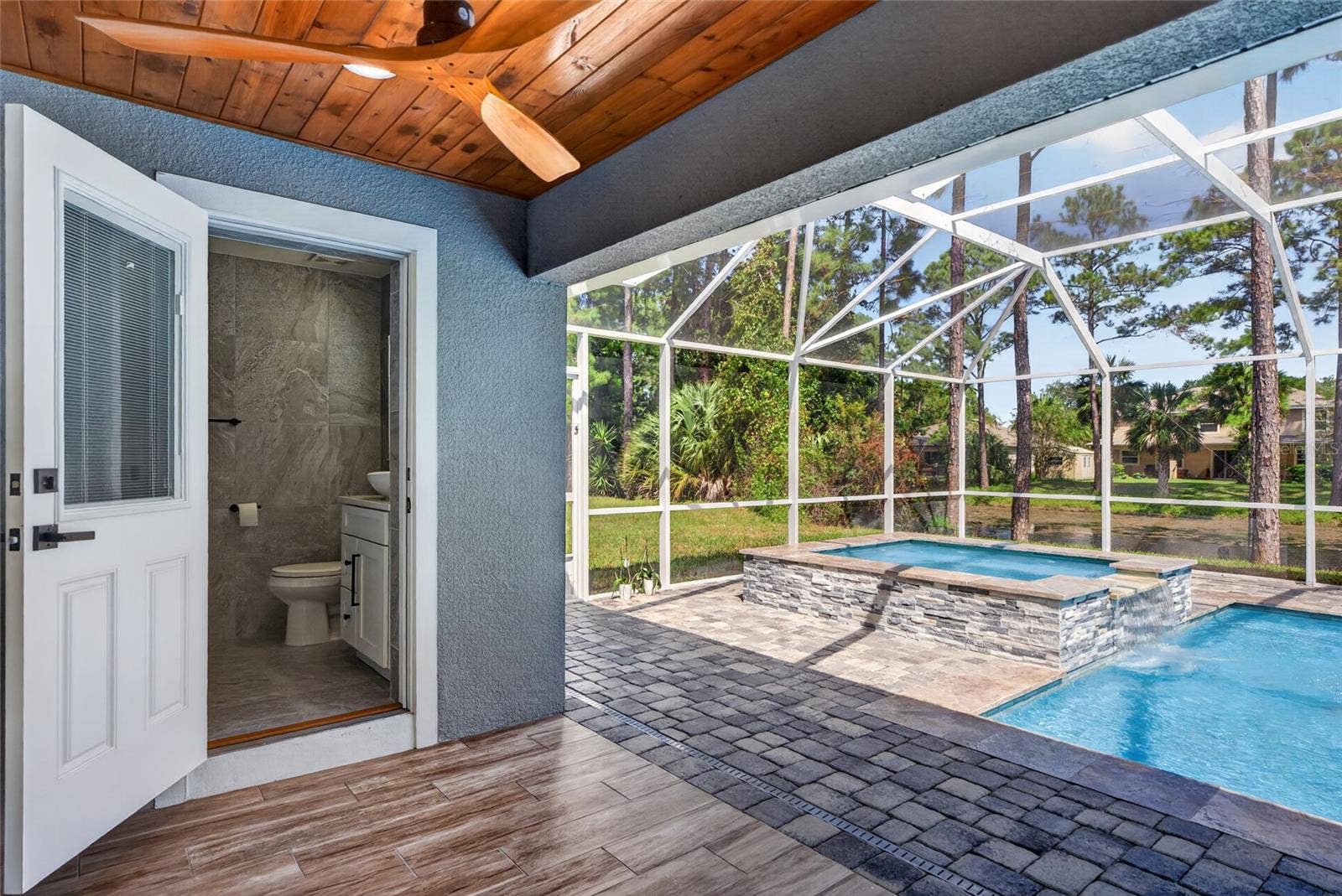 16 BUNKER HILL DRIVE, Palm Coast, FL 32137