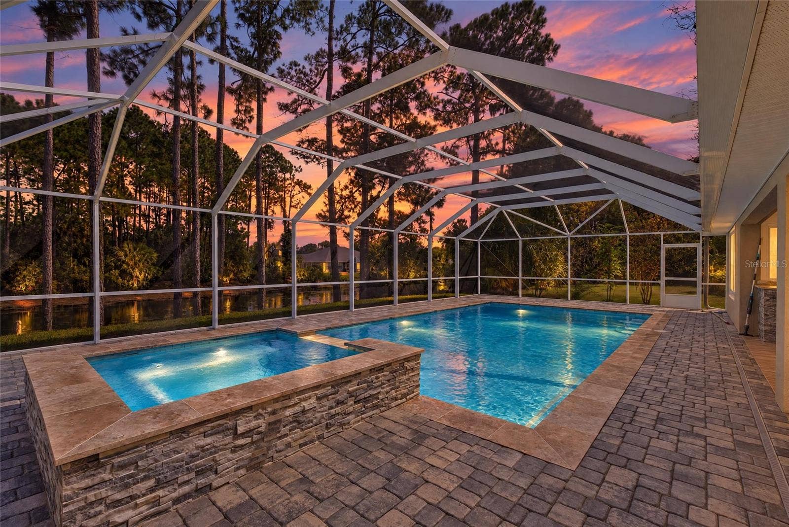 16 BUNKER HILL DRIVE, Palm Coast, FL 32137