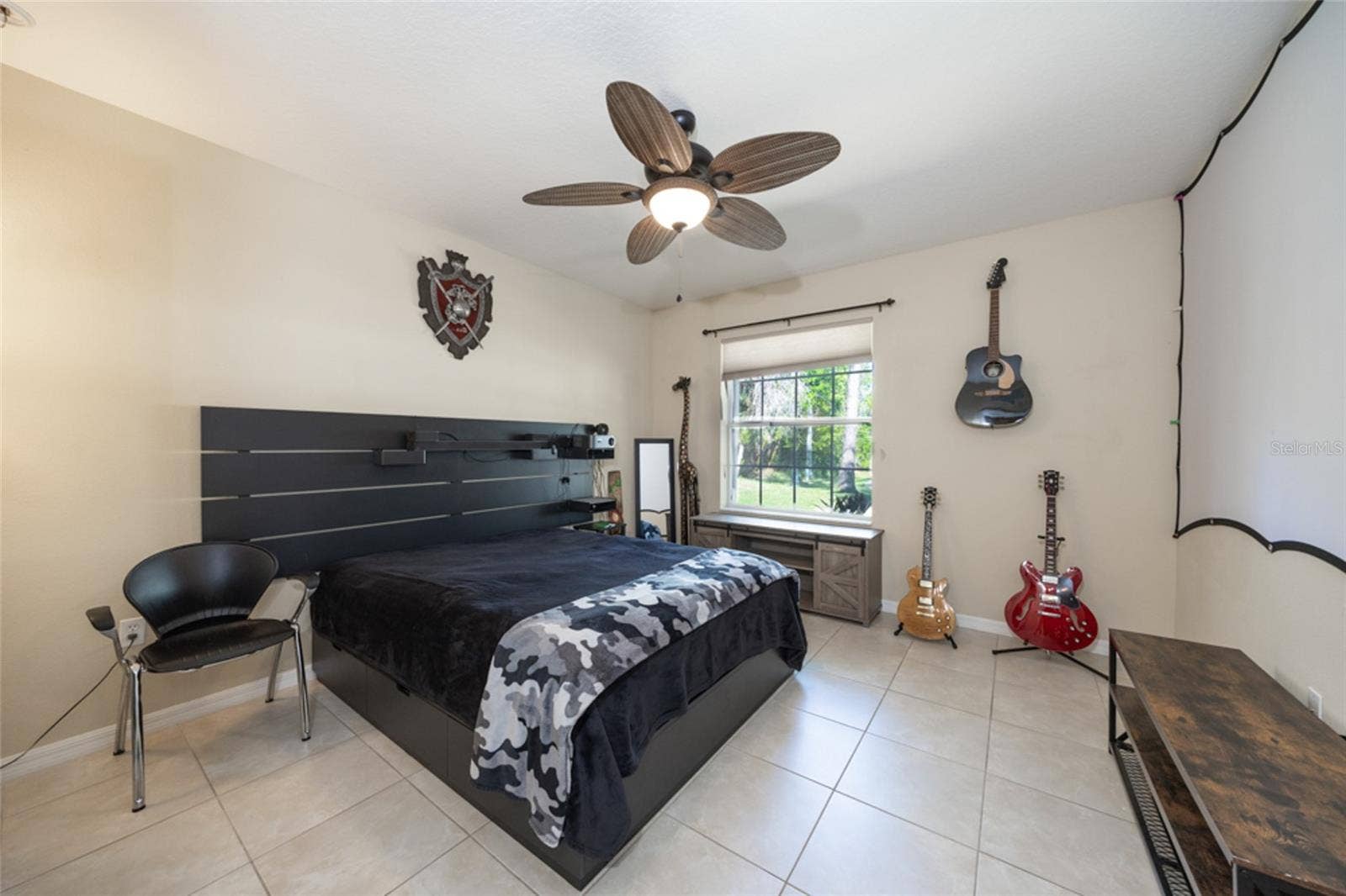 19 SECKEL COURT, Palm Coast, FL 32137 19 SECKEL COURT, Palm Coast, FL 32137