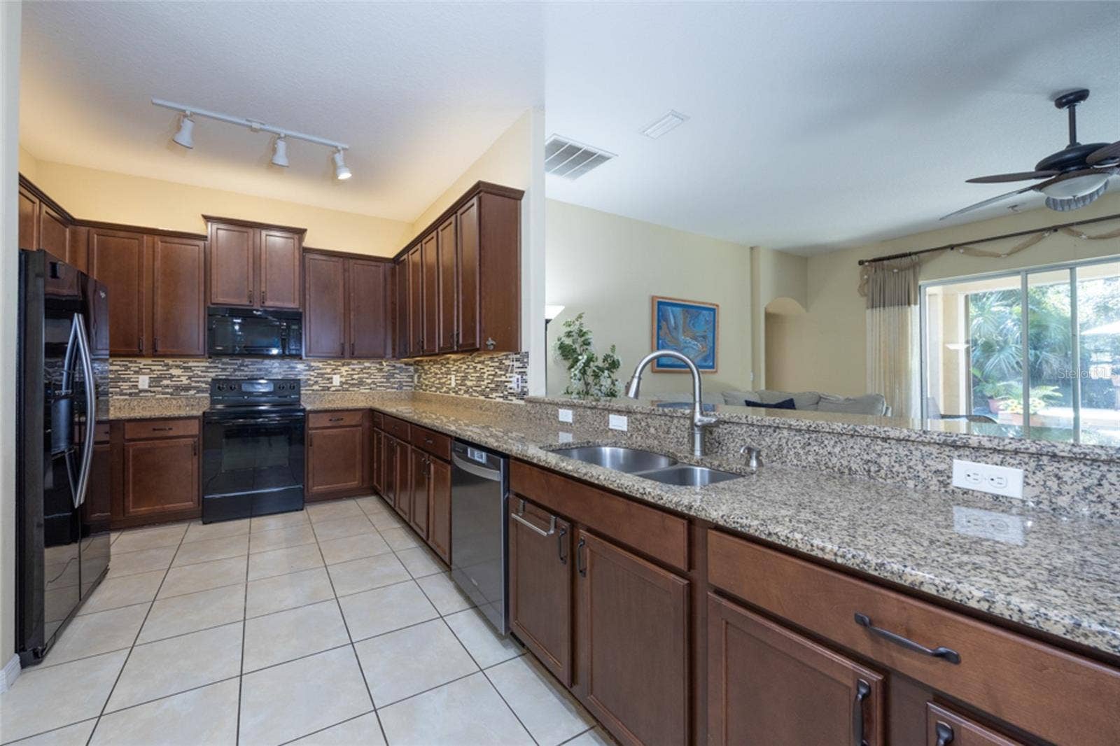 19 SECKEL COURT, Palm Coast, FL 32137 19 SECKEL COURT, Palm Coast, FL 32137