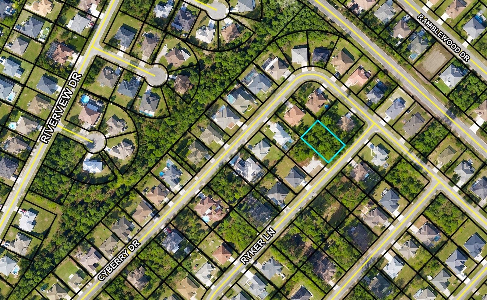 27 RYKER LANE, Palm Coast, FL 32164 27 RYKER LANE, Palm Coast, FL 32164