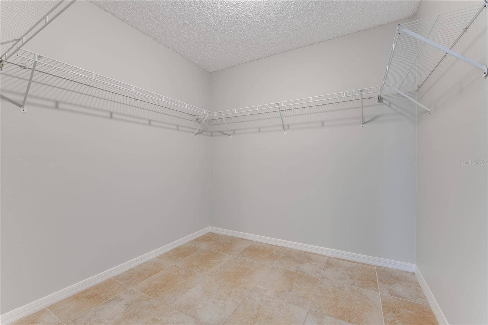 209 PARKVIEW DRIVE, Palm Coast, FL 32164