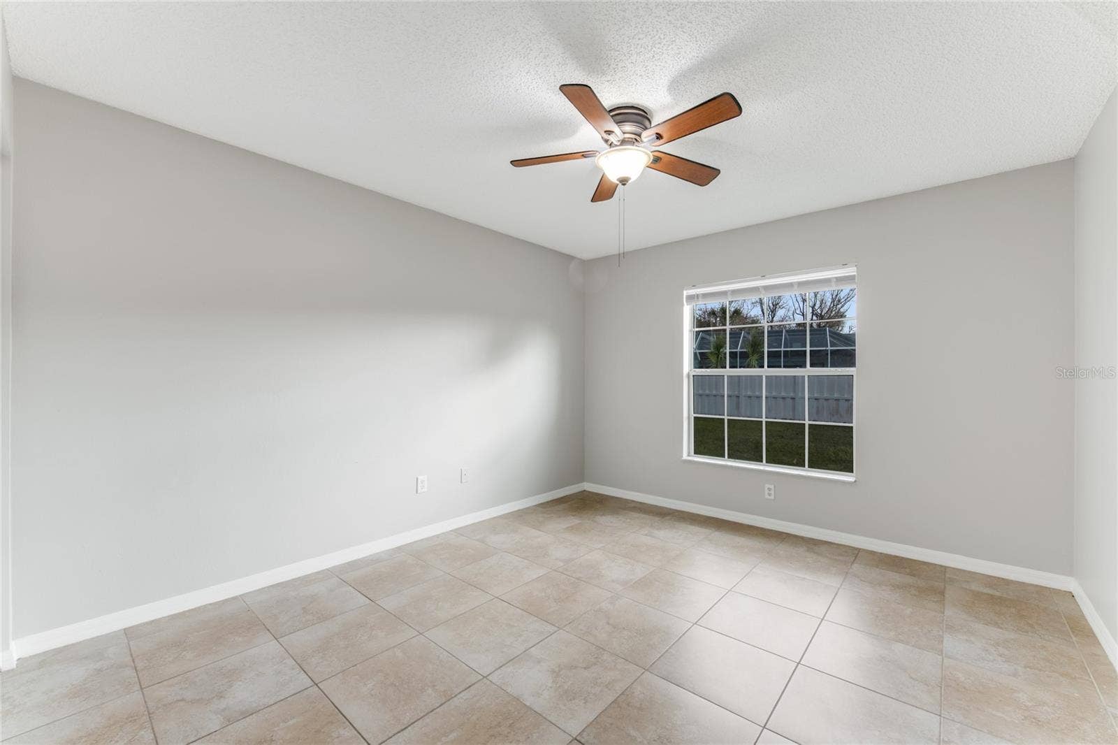 209 PARKVIEW DRIVE, Palm Coast, FL 32164