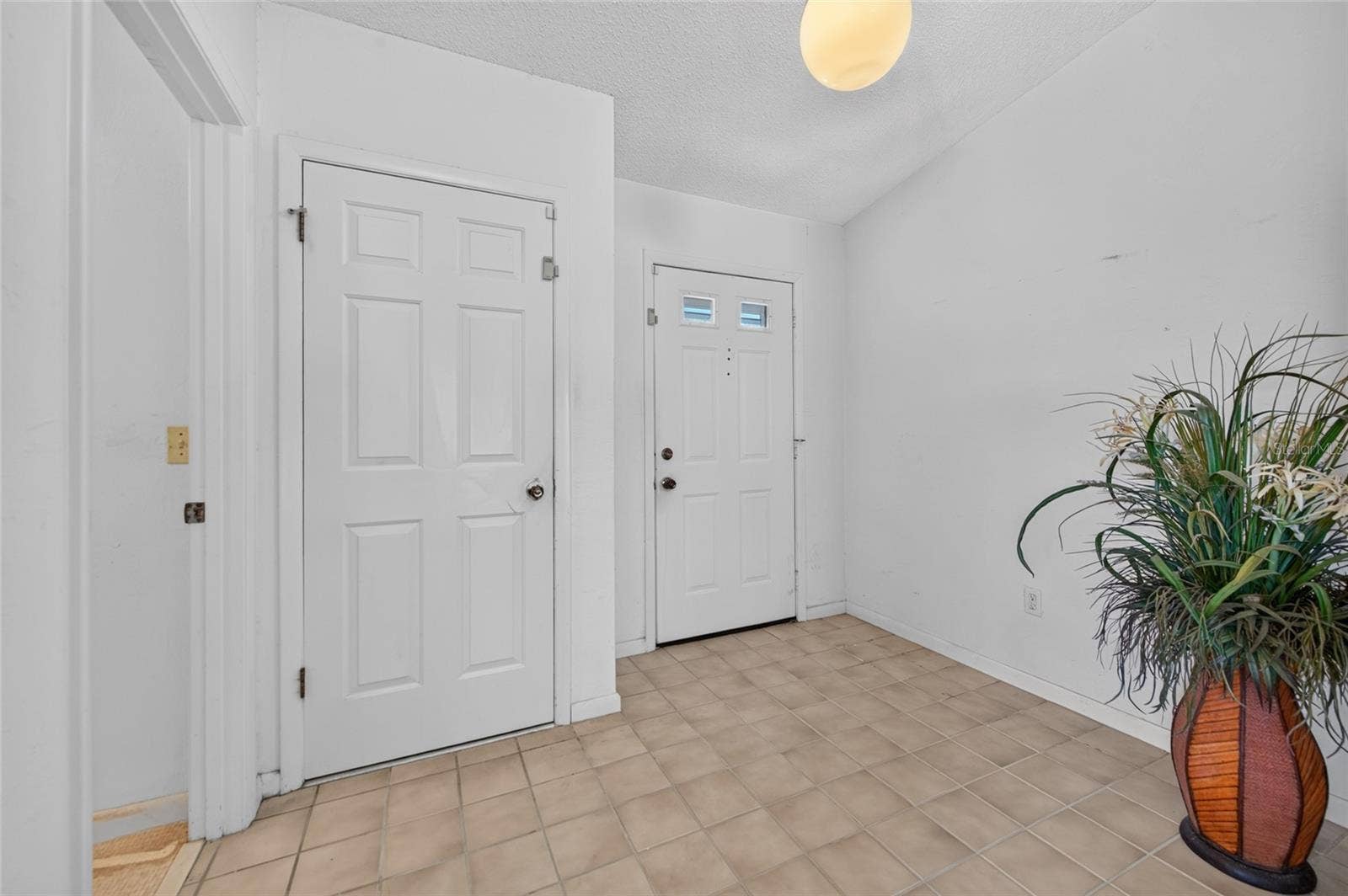 10 WEDGEWOOD LANE, Palm Coast, FL 32164
