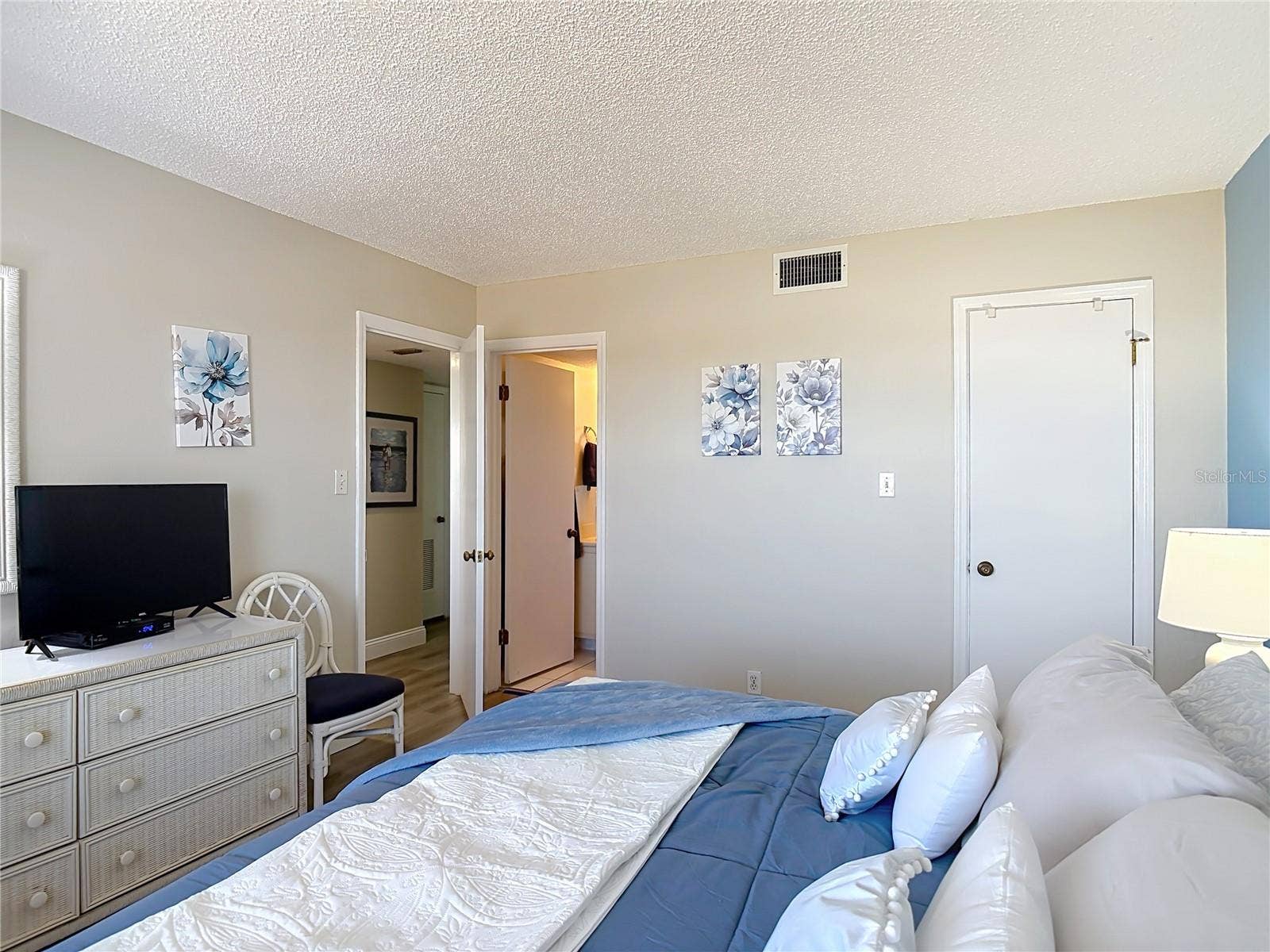2700 OCEAN SHORE BOULEVARD, #514, Ormond Beach, FL 32176 2700 OCEAN SHORE BOULEVARD, #514, Ormond Beach, FL 32176
