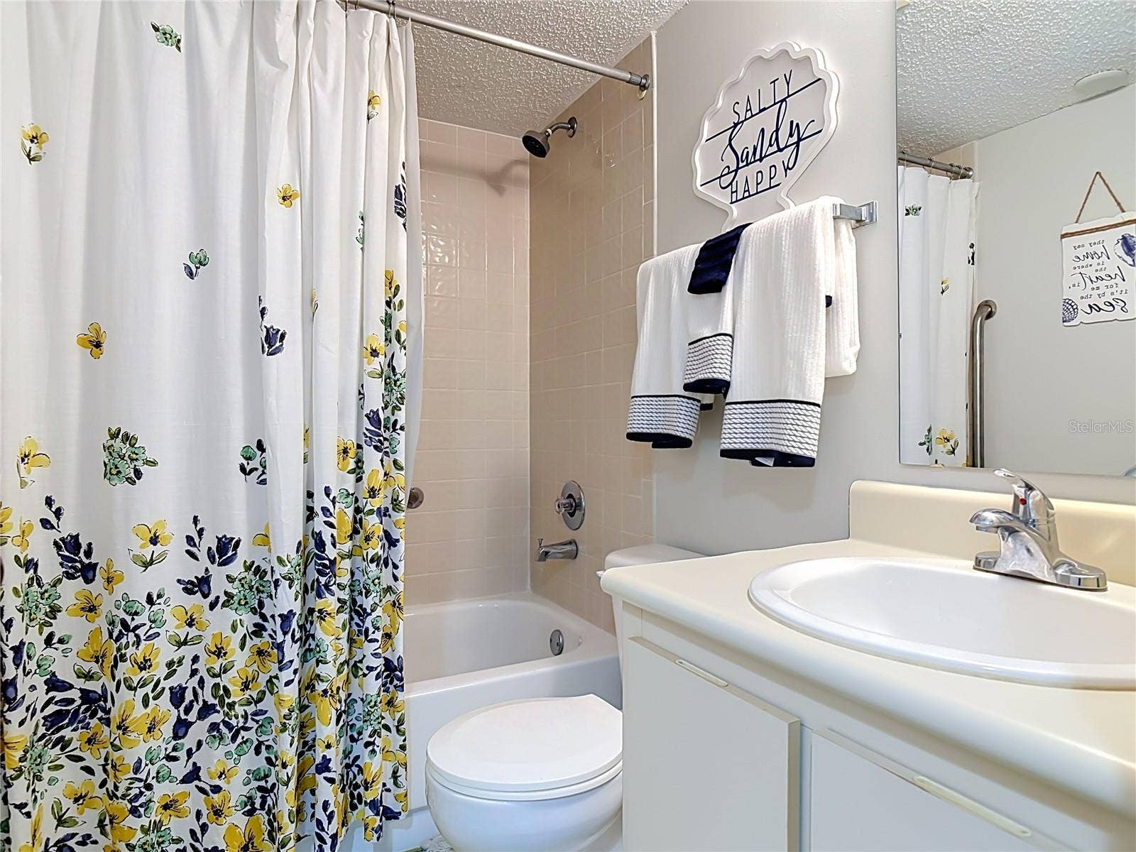 2700 OCEAN SHORE BOULEVARD, #514, Ormond Beach, FL 32176 2700 OCEAN SHORE BOULEVARD, #514, Ormond Beach, FL 32176