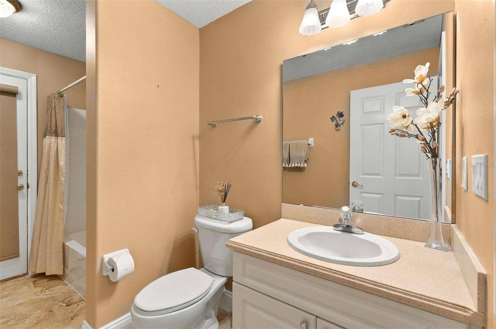 30 RYLIN LANE, Palm Coast, FL 32164 30 RYLIN LANE, Palm Coast, FL 32164