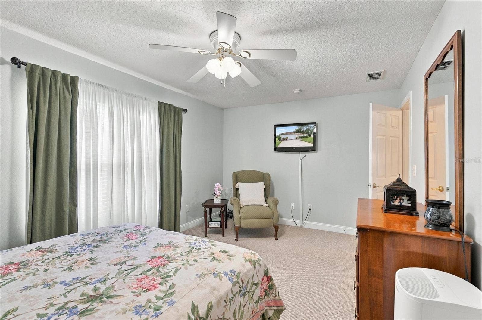30 RYLIN LANE, Palm Coast, FL 32164 30 RYLIN LANE, Palm Coast, FL 32164