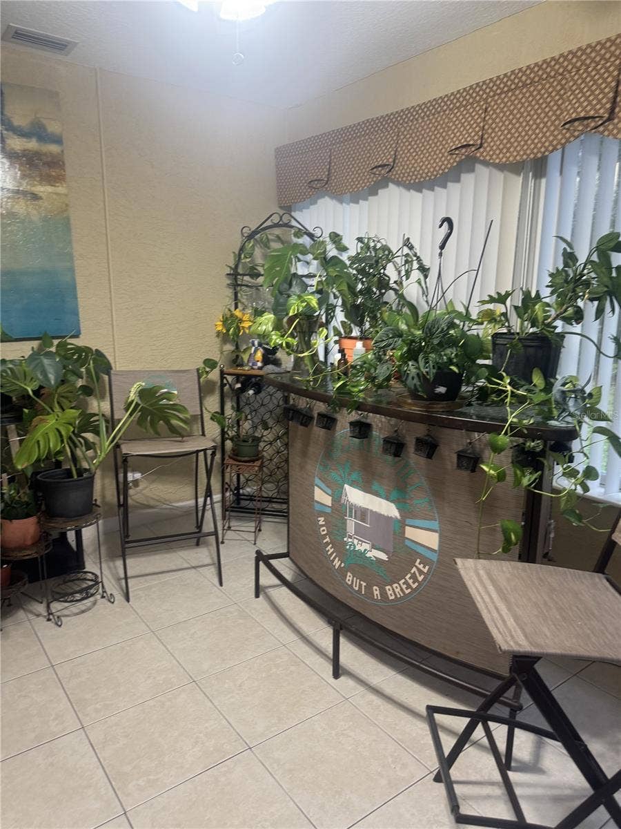 4 EASTBURY PLACE, Palm Coast, FL 32164 Florida room