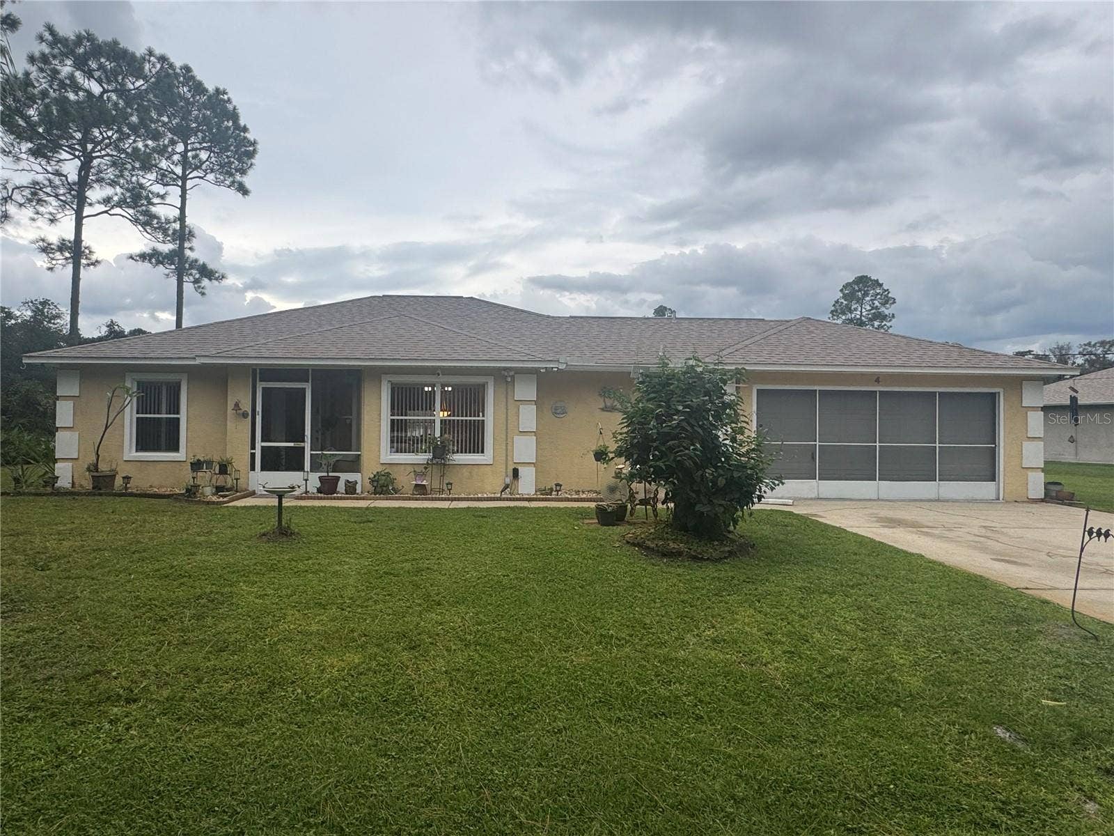 4 EASTBURY PLACE, Palm Coast, FL 32164 front