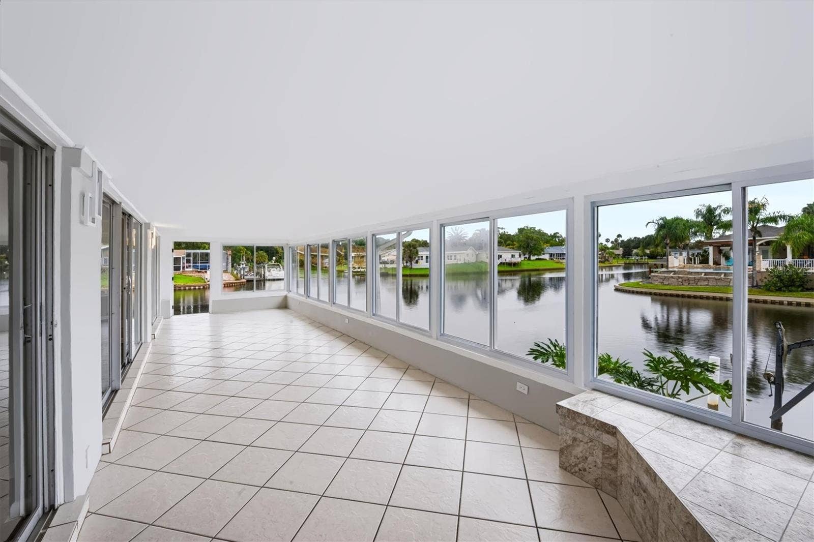 9 CASTLE COURT, Palm Coast, FL 32137 9 CASTLE COURT, Palm Coast, FL 32137