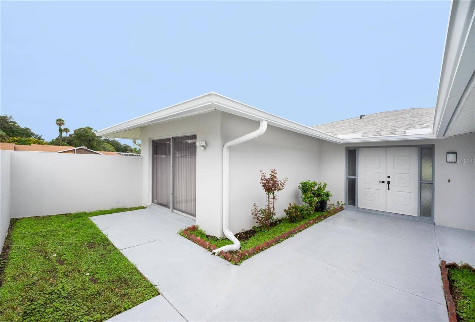 9 CASTLE COURT, Palm Coast, FL 32137 9 CASTLE COURT, Palm Coast, FL 32137