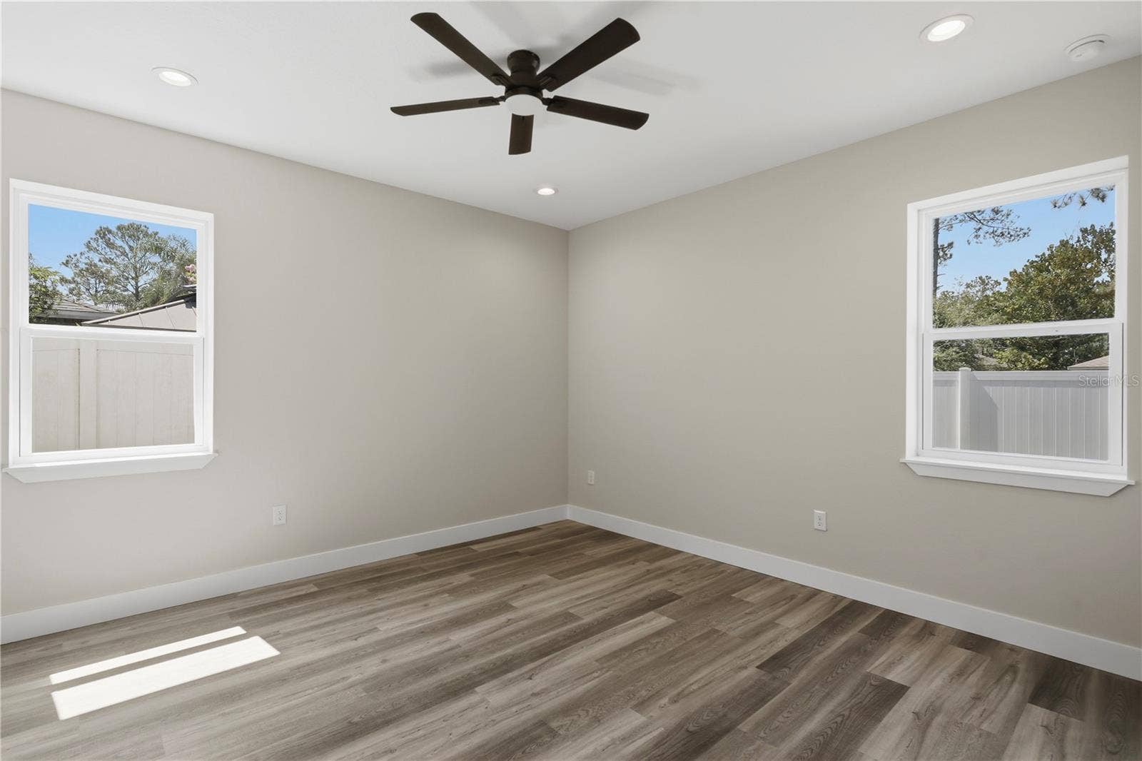 4 SLATOR COURT, Palm Coast, FL 32164 4 SLATOR COURT, Palm Coast, FL 32164