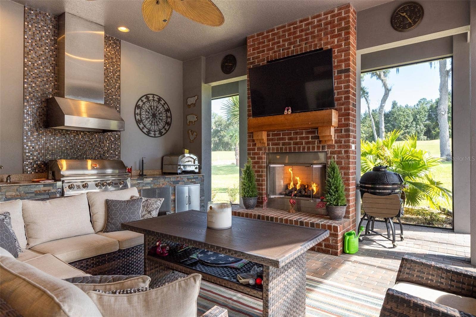 6084 SUMMIT VIEW DRIVE, Brooksville, FL 34601 6084 SUMMIT VIEW DRIVE, Brooksville, FL 34601