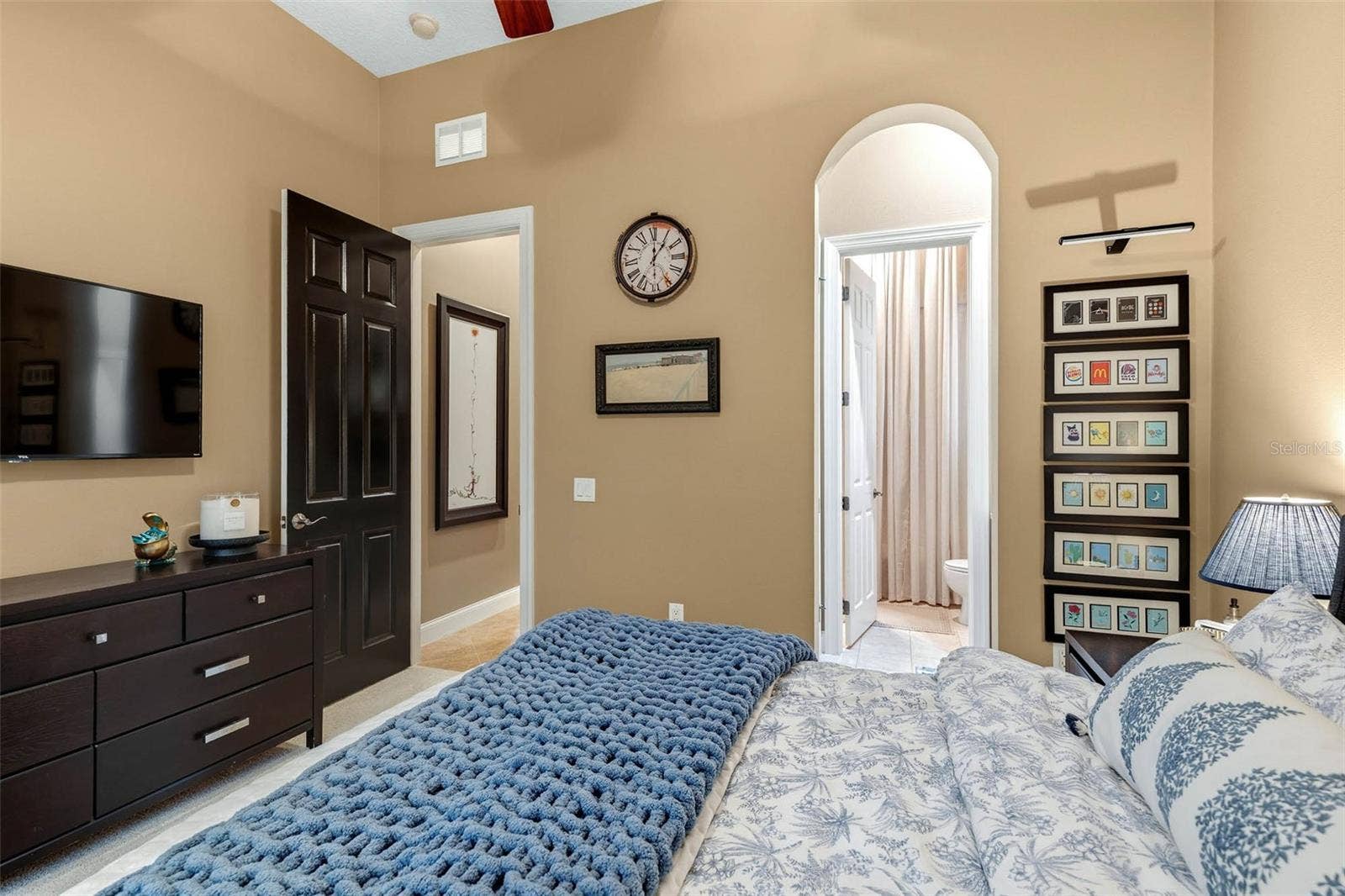 6084 SUMMIT VIEW DRIVE, Brooksville, FL 34601 6084 SUMMIT VIEW DRIVE, Brooksville, FL 34601
