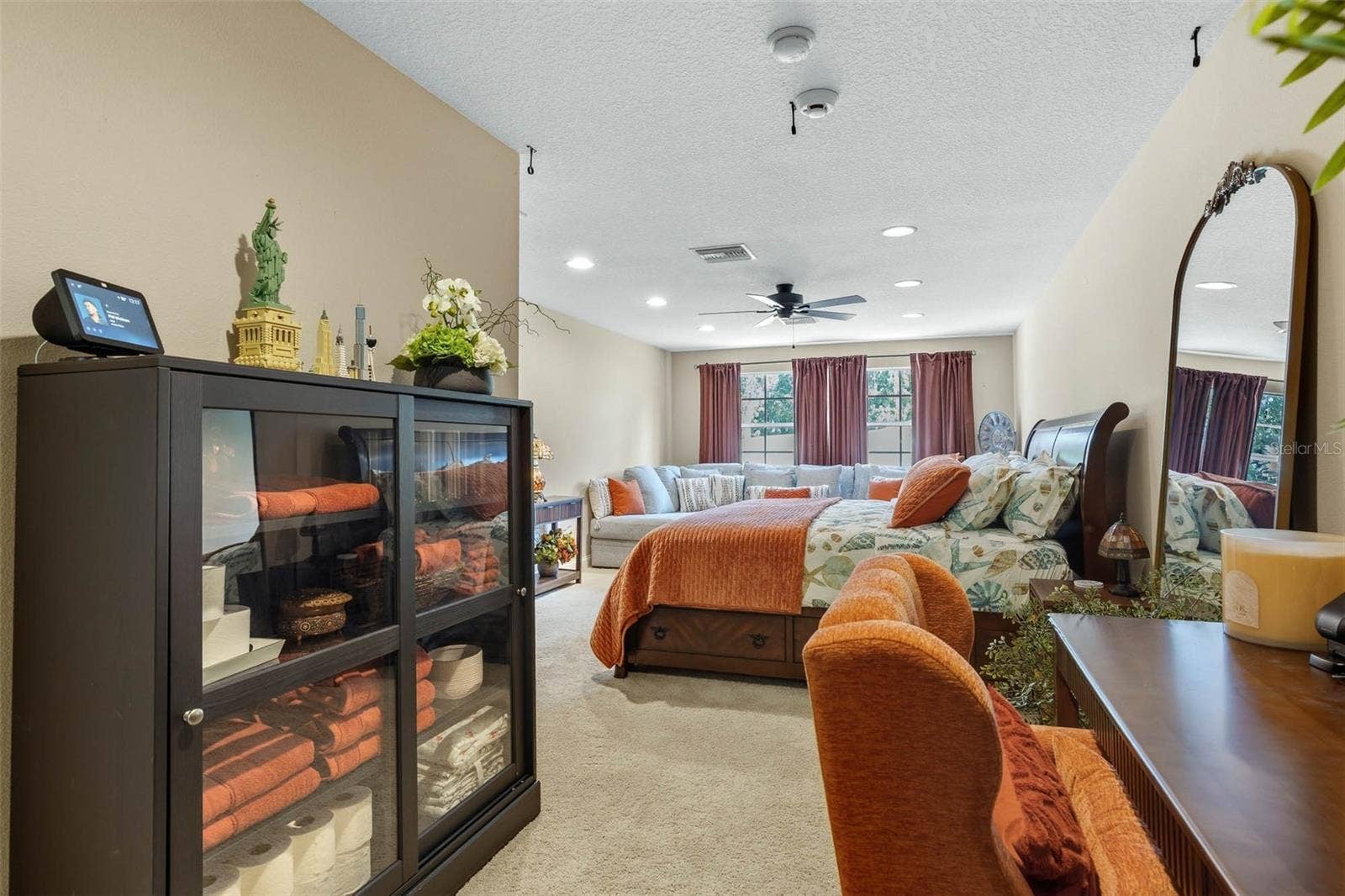 6084 SUMMIT VIEW DRIVE, Brooksville, FL 34601 6084 SUMMIT VIEW DRIVE, Brooksville, FL 34601