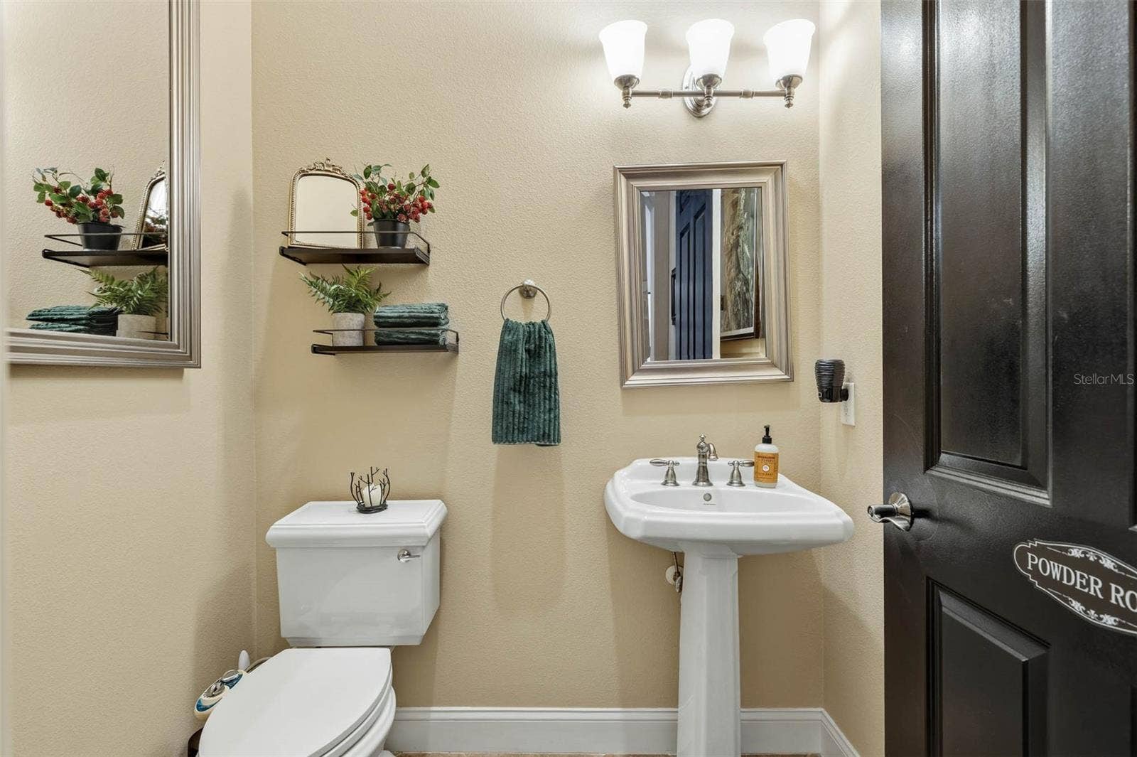 6084 SUMMIT VIEW DRIVE, Brooksville, FL 34601 6084 SUMMIT VIEW DRIVE, Brooksville, FL 34601