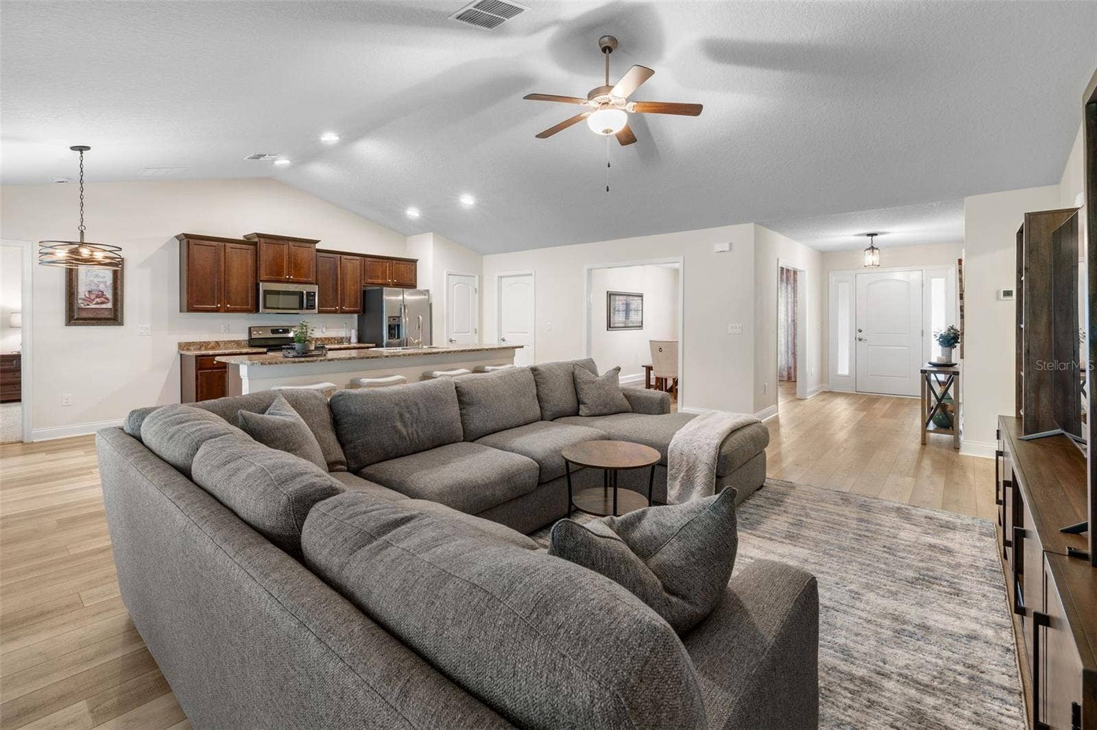 9 BARRISTER LANE, Palm Coast, FL 32137 9 BARRISTER LANE, Palm Coast, FL 32137