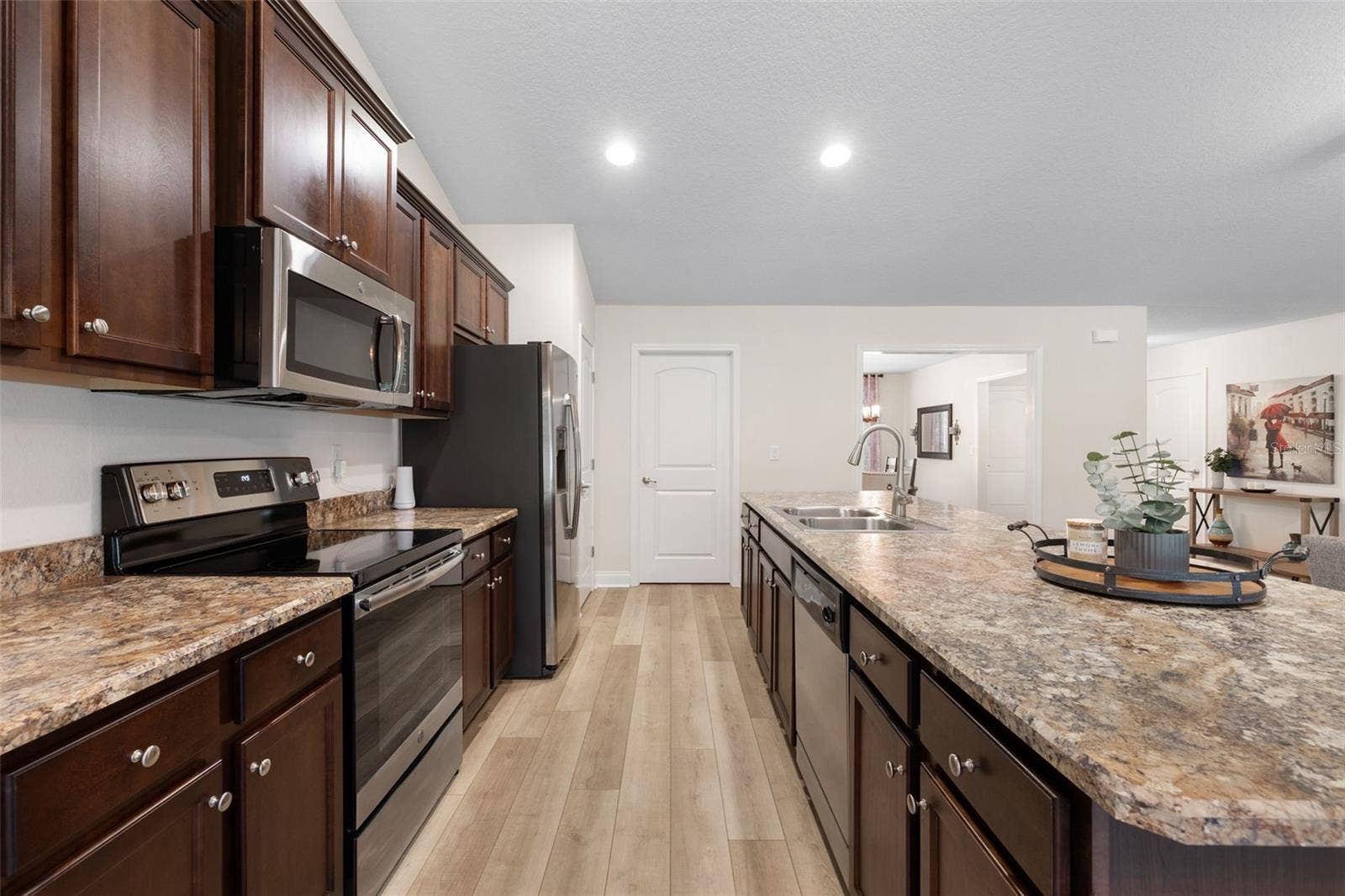 9 BARRISTER LANE, Palm Coast, FL 32137 9 BARRISTER LANE, Palm Coast, FL 32137