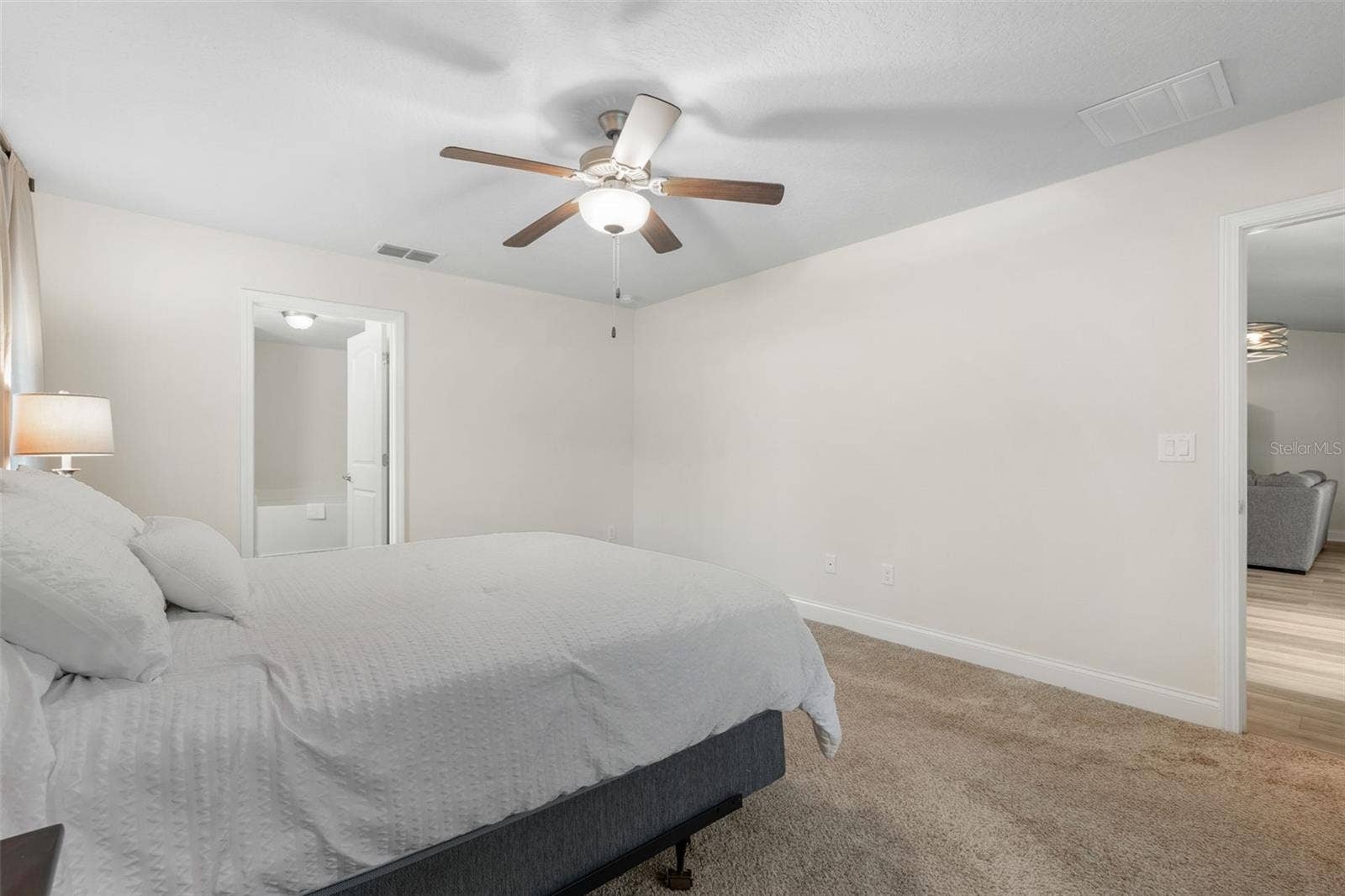 9 BARRISTER LANE, Palm Coast, FL 32137 9 BARRISTER LANE, Palm Coast, FL 32137