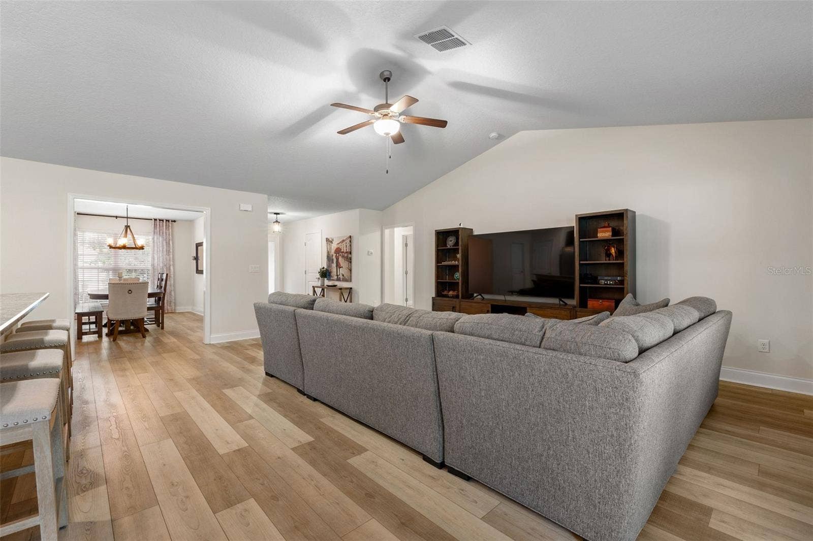 9 BARRISTER LANE, Palm Coast, FL 32137 9 BARRISTER LANE, Palm Coast, FL 32137
