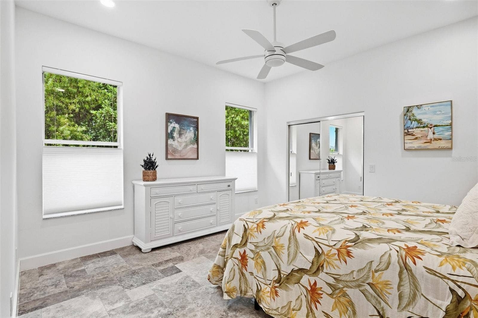 24 OLD OAK DRIVE S, Palm Coast, FL 32137