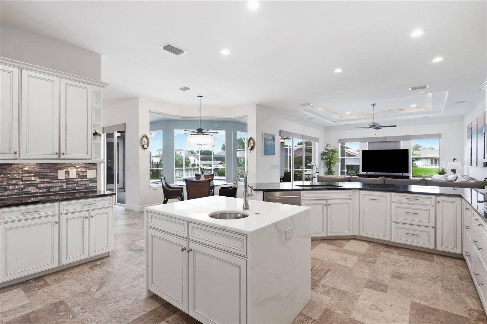 24 OLD OAK DRIVE S, Palm Coast, FL 32137