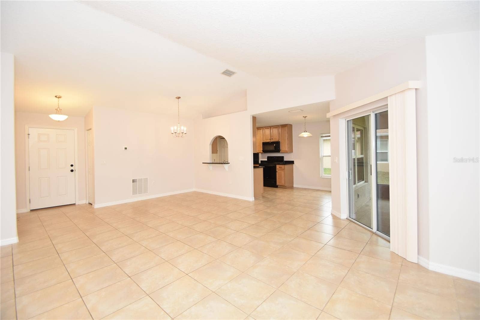 34 RENSHAW DRIVE, Palm Coast, FL 32164