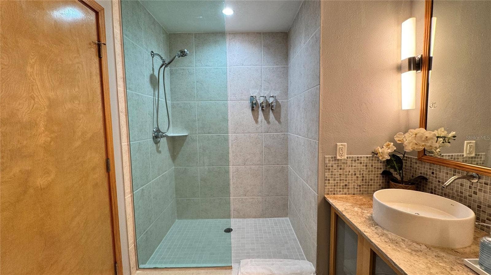 101 PALM HARBOR PARKWAY, #B223, Palm Coast, FL 32137 101 PALM HARBOR PARKWAY, #B223, Palm Coast, FL 32137